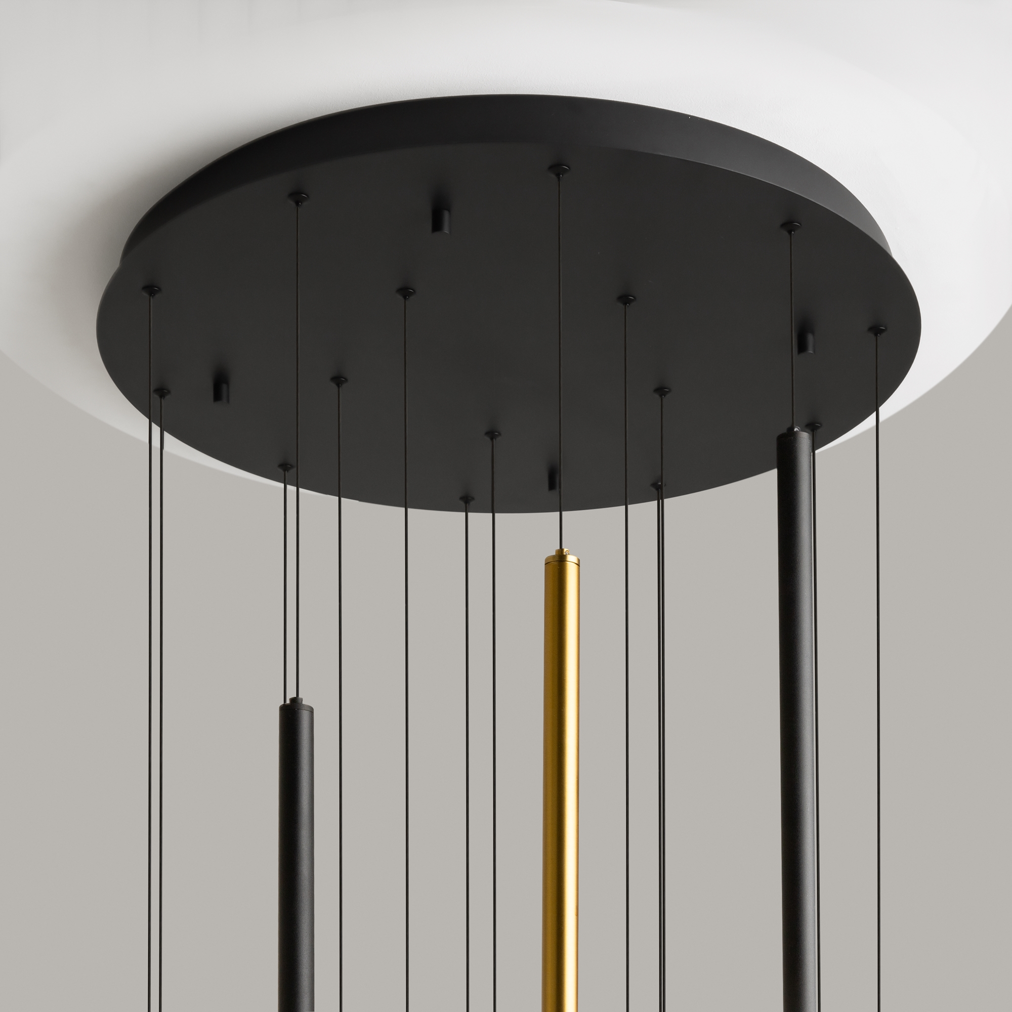 картинка Подвесной светильник Maytoni MOD383PL-L40BBS3K