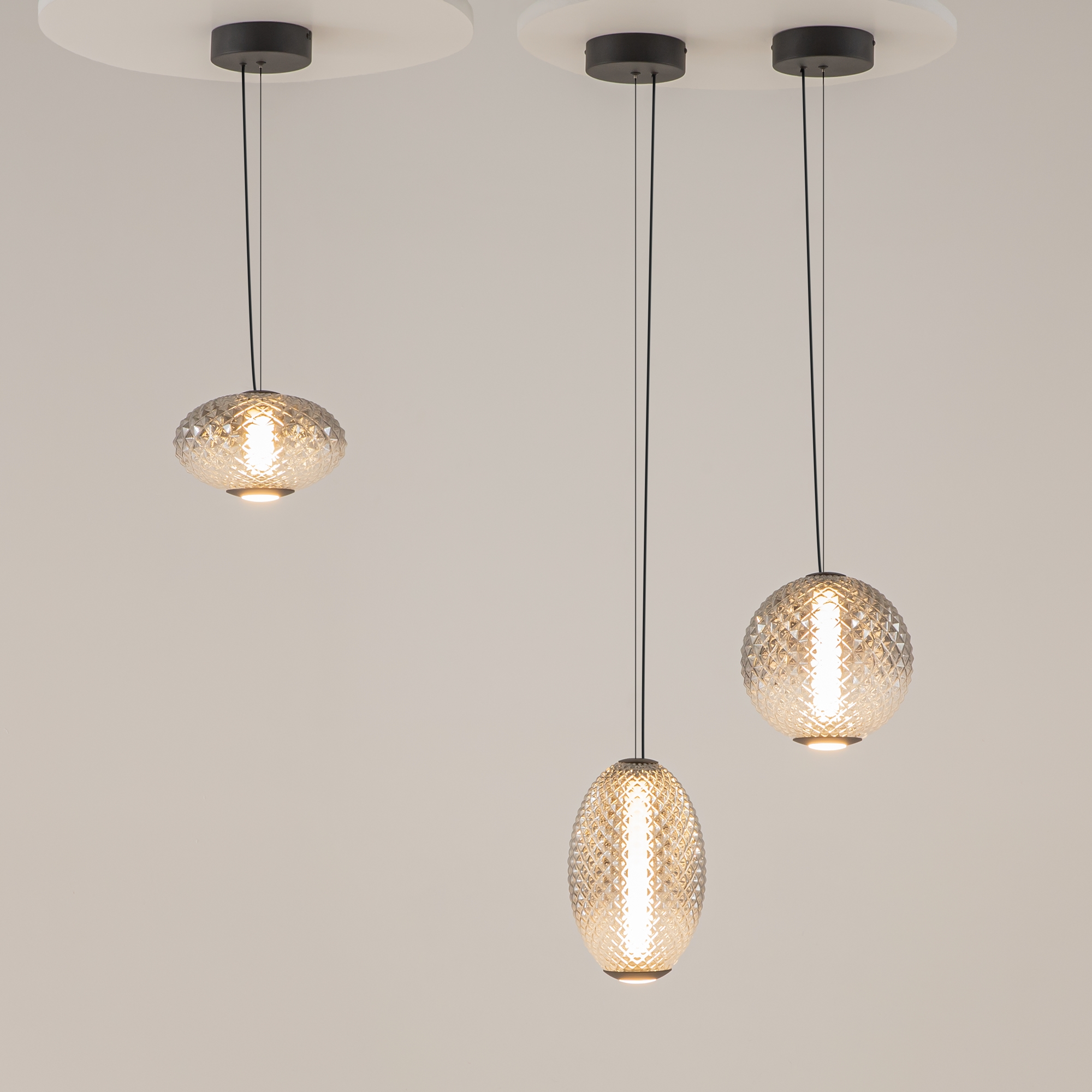 картинка Подвесной светильник Maytoni MOD397PL-L14B3K