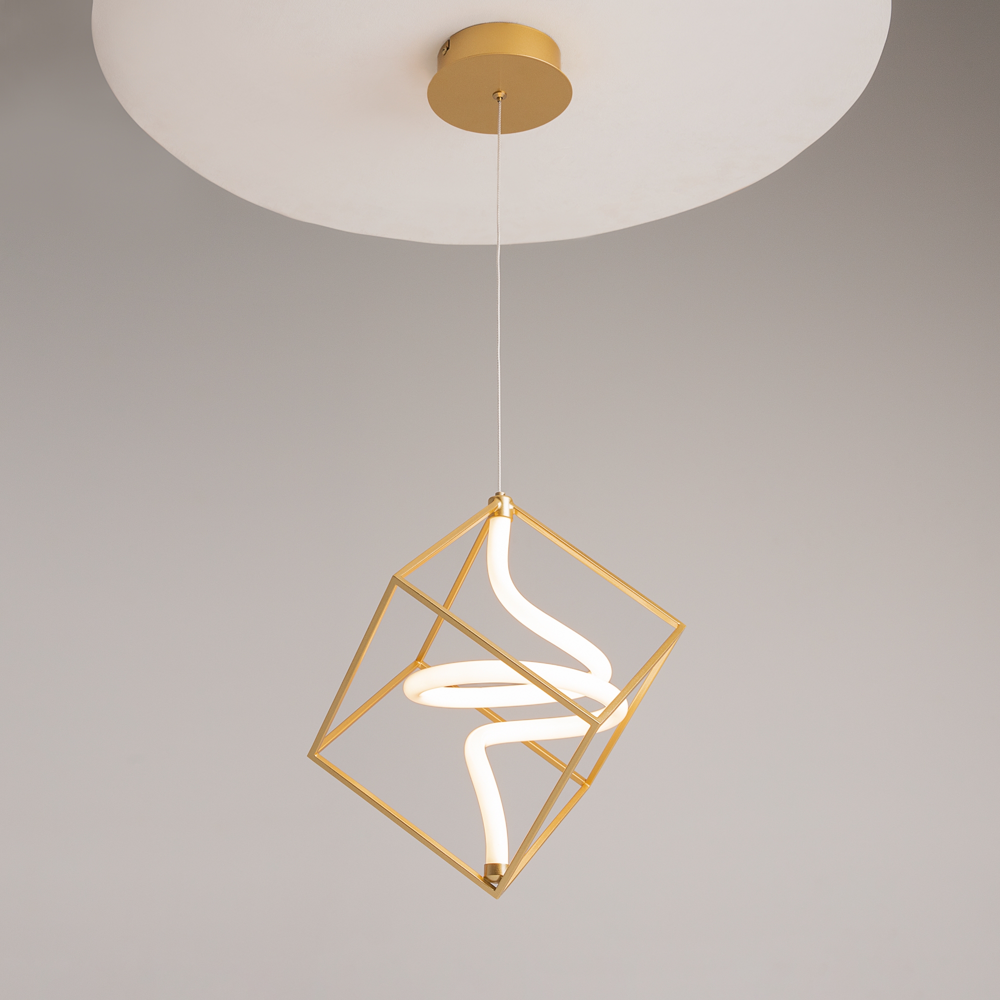 картинка Подвесной светильник Maytoni MOD345PL-L11BS3K