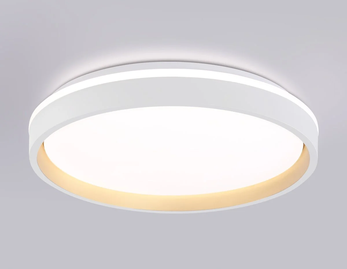 картинка Светодиодный светильник RGB с пультом управления