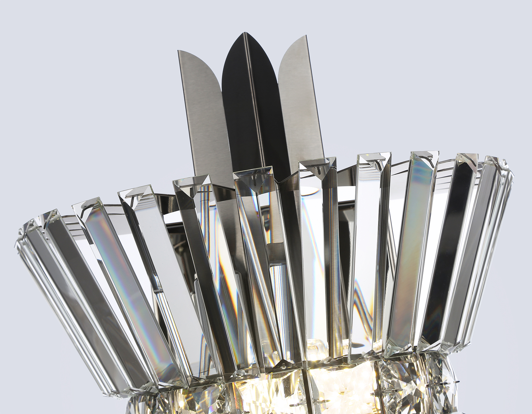 картинка Настенный светильник с хрусталем LH41032