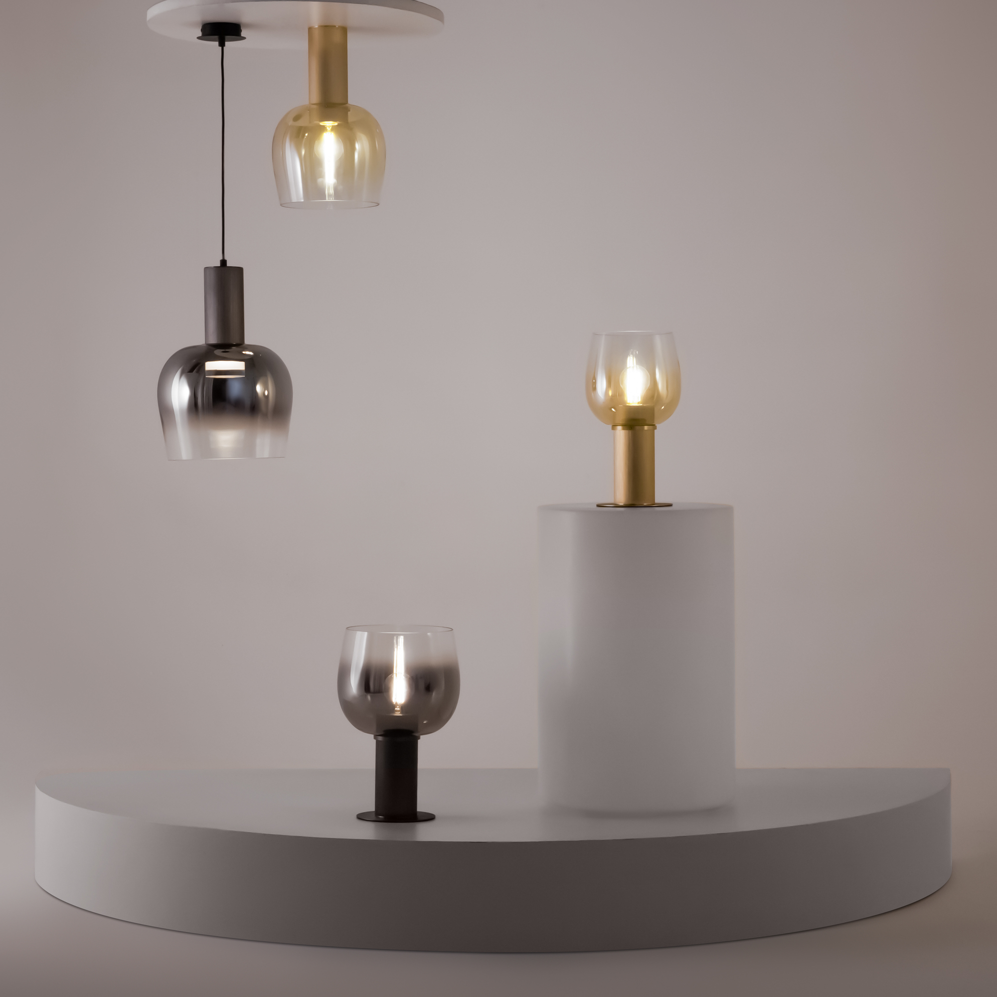 картинка Потолочный светильник Maytoni MOD414CL-01G