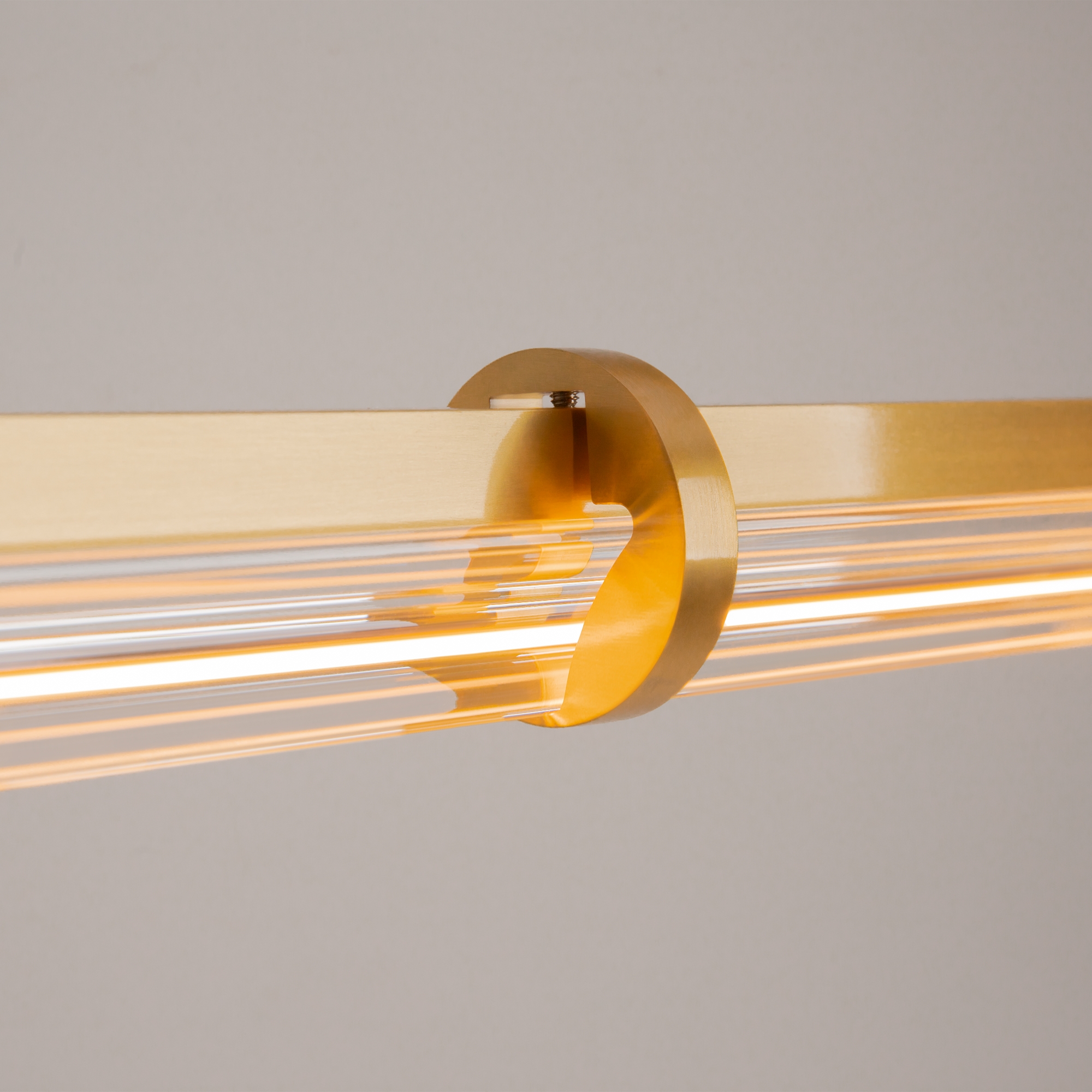 картинка Подвесной светильник Maytoni MOD340PL-L28BS3K