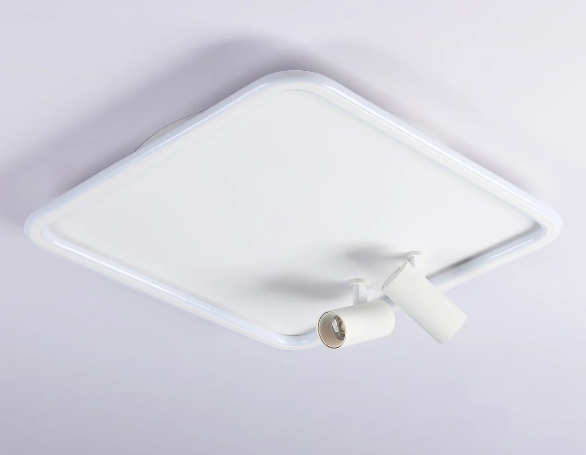 картинка Потолочный светодиодный светильник с пультом управления