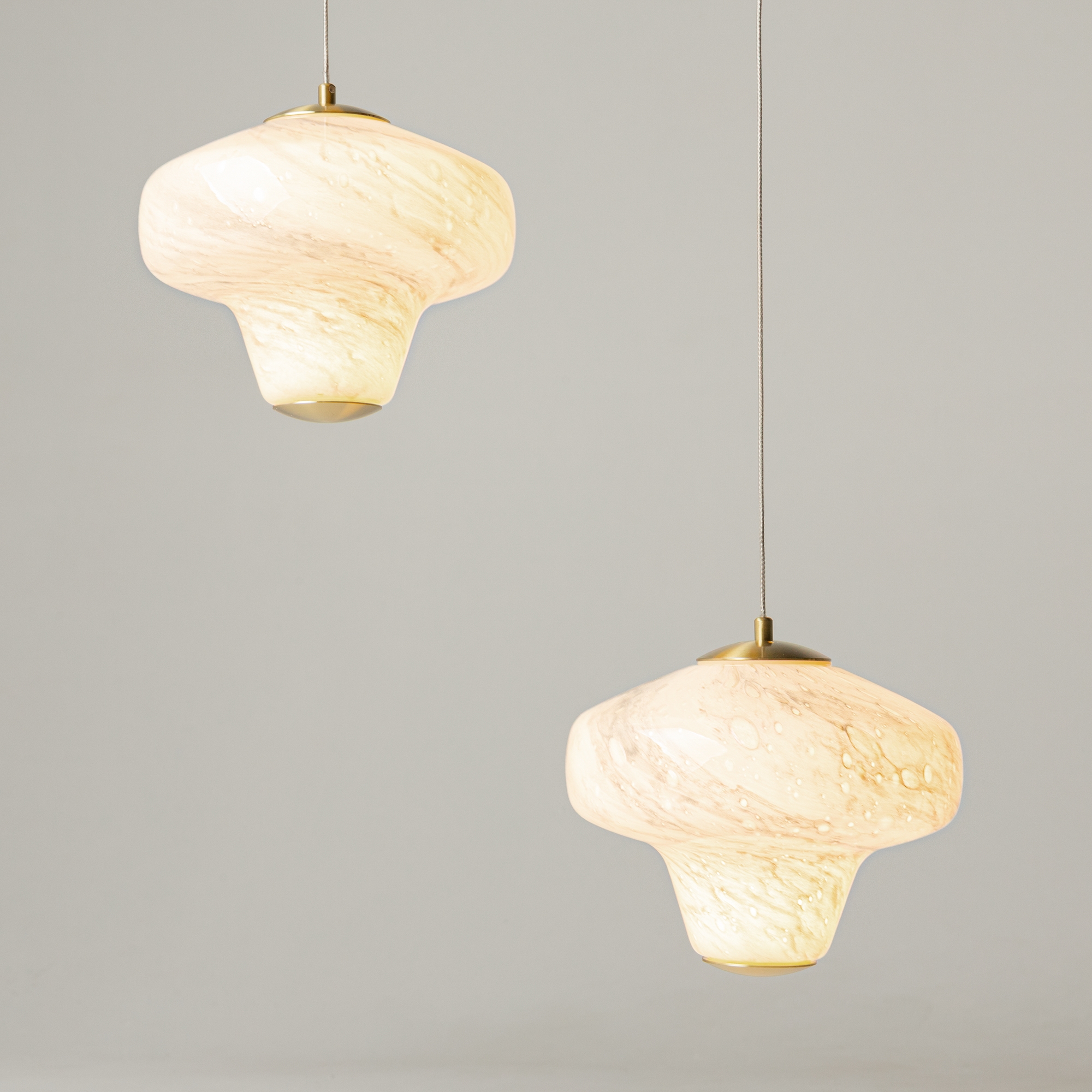 картинка Подвесной светильник Maytoni MOD359PL-L17BS3K