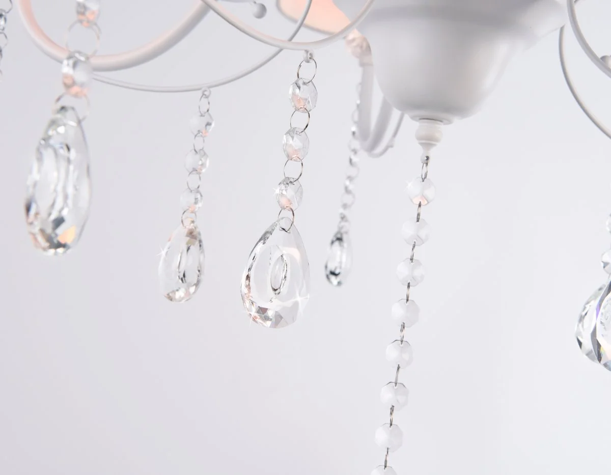 картинка Подвесная люстра с абажуром и хрусталем TR4603