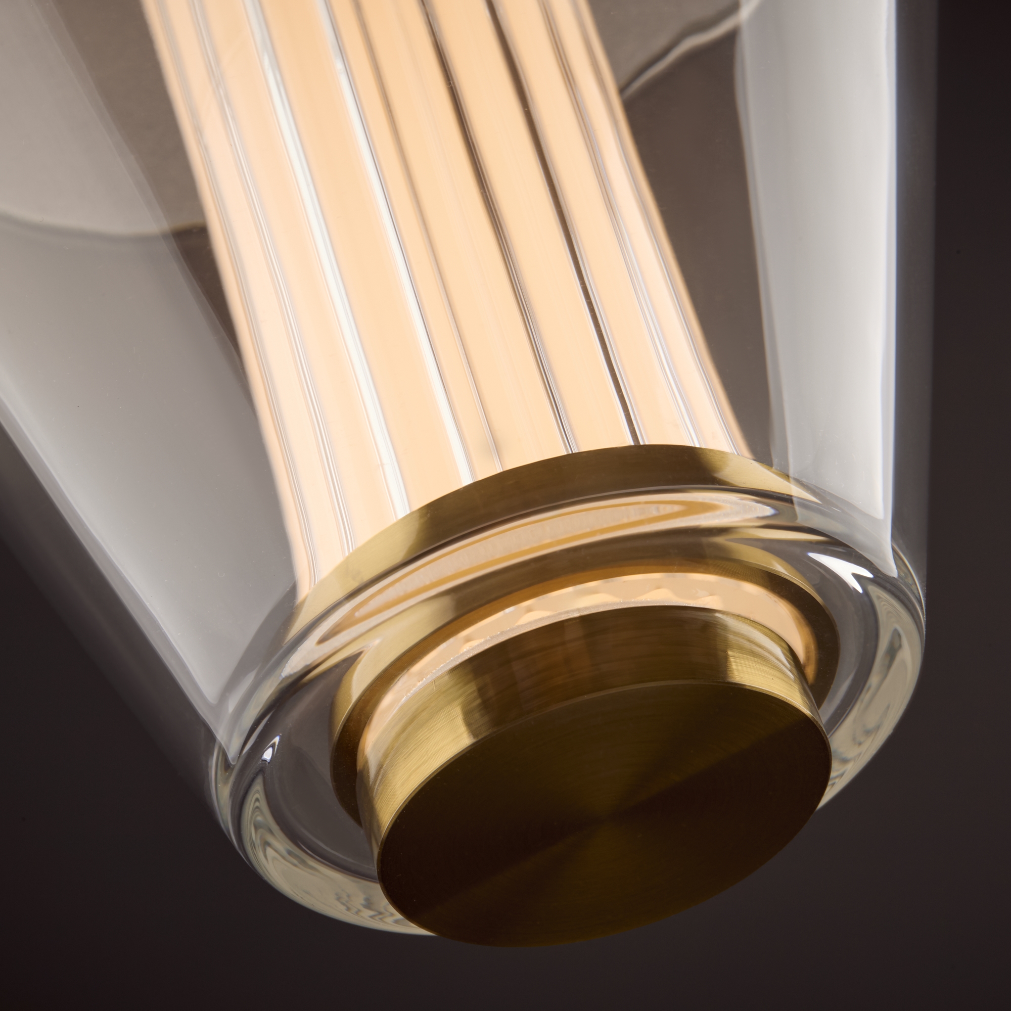 картинка Подвесной светильник Freya FR6137PL-L6BT1