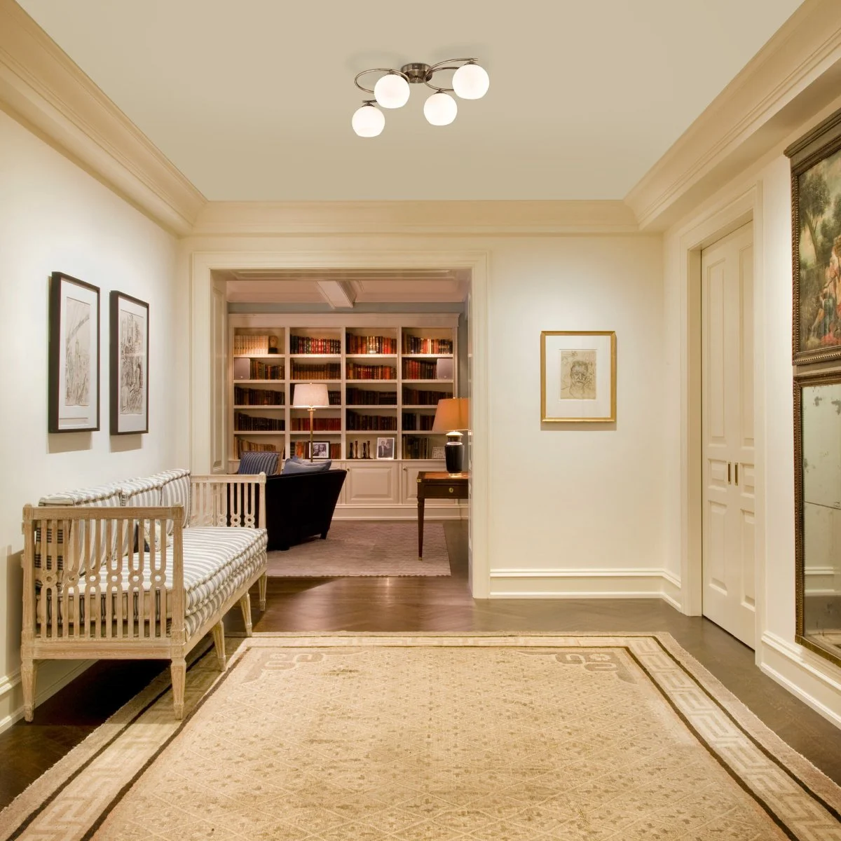 картинка Потолочная люстра с плафонами 30144/4 античная бронза