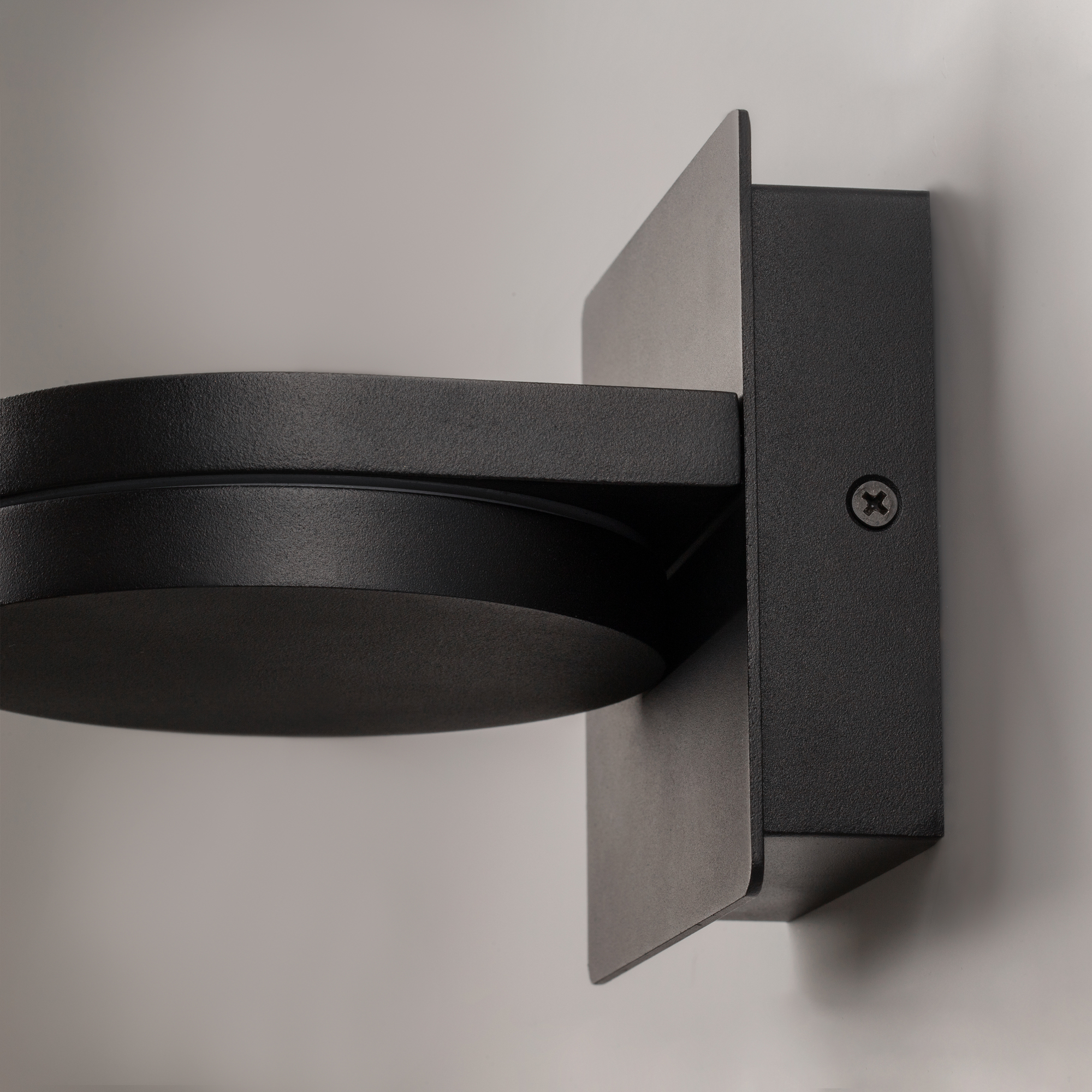 картинка Настенный светильник (бра) Maytoni MOD354WL-L12B3K