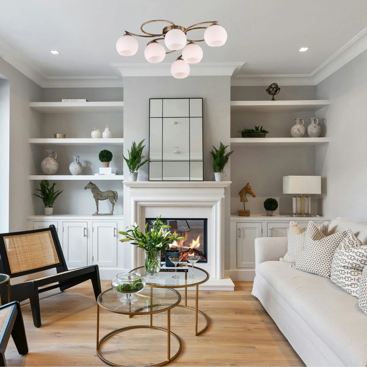 картинка Потолочная люстра с плафонами 30144/6 античная бронза