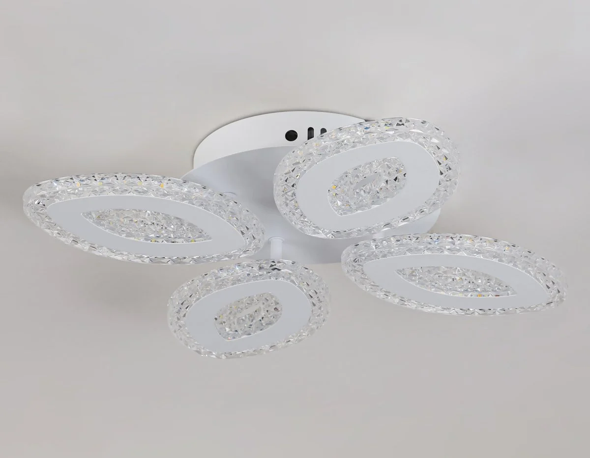 картинка Потолочный светодиодный светильник с пультом