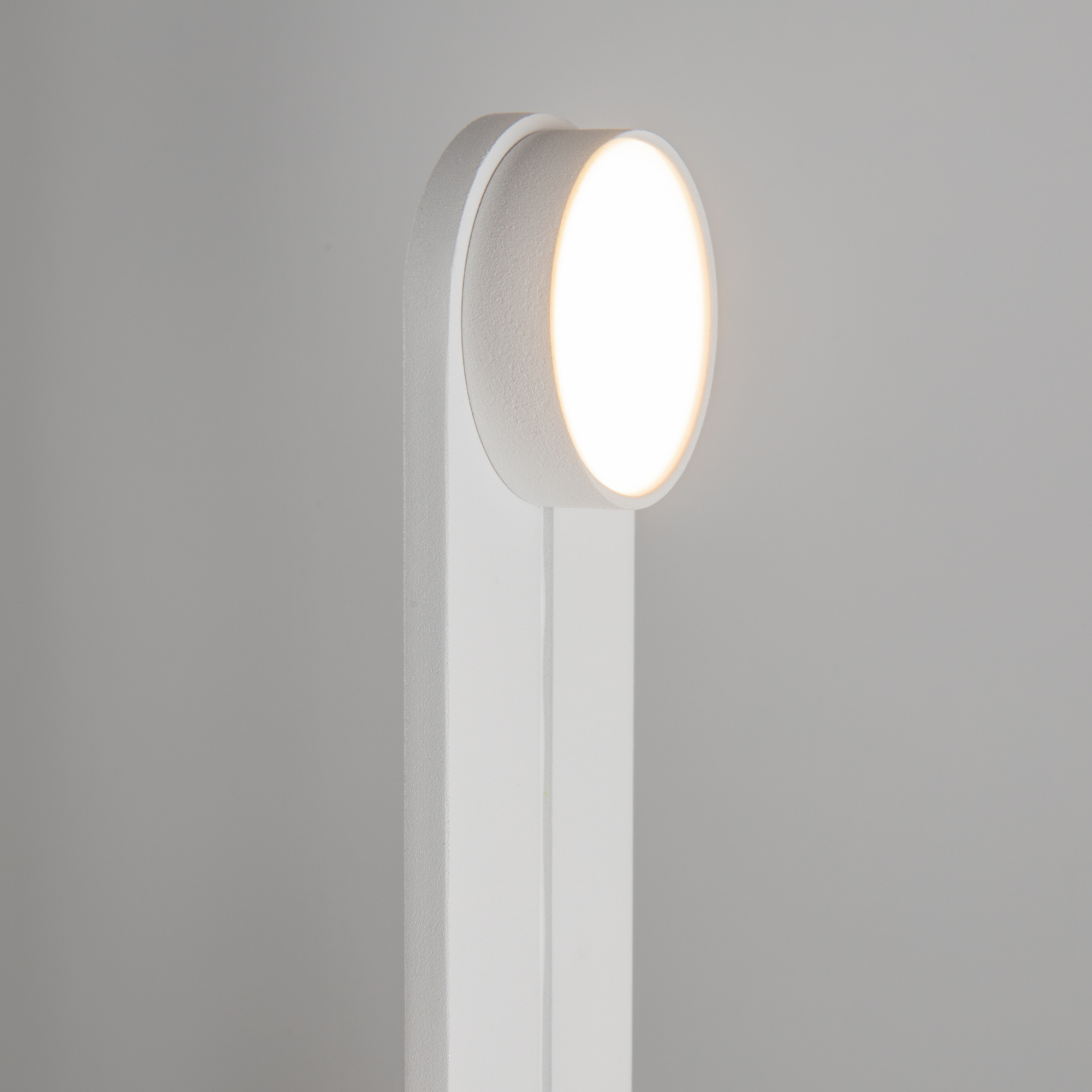 картинка Настенный светильник (бра) Maytoni MOD356WL-L4W3K