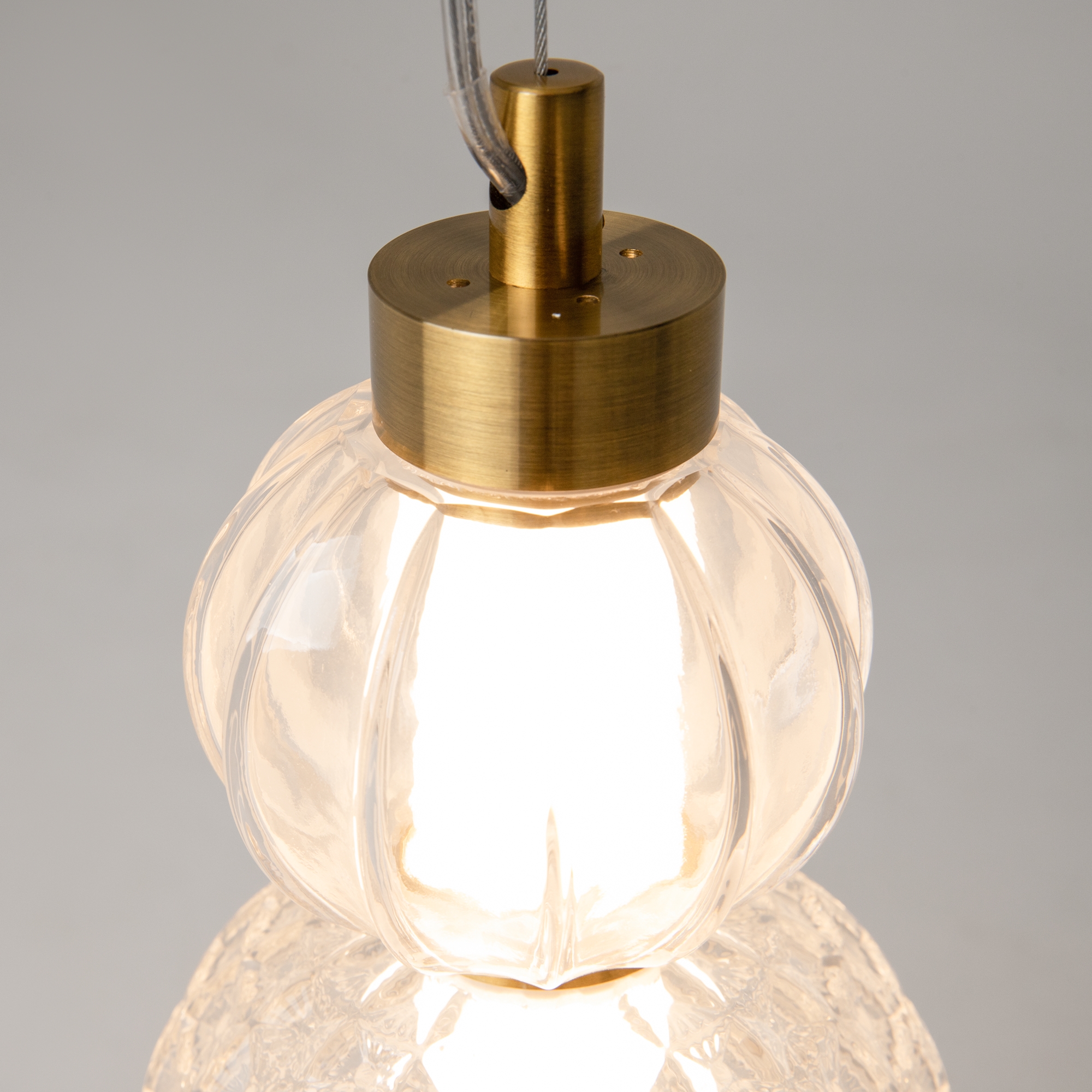 картинка Подвесной светильник Maytoni P069PL-L16G3K