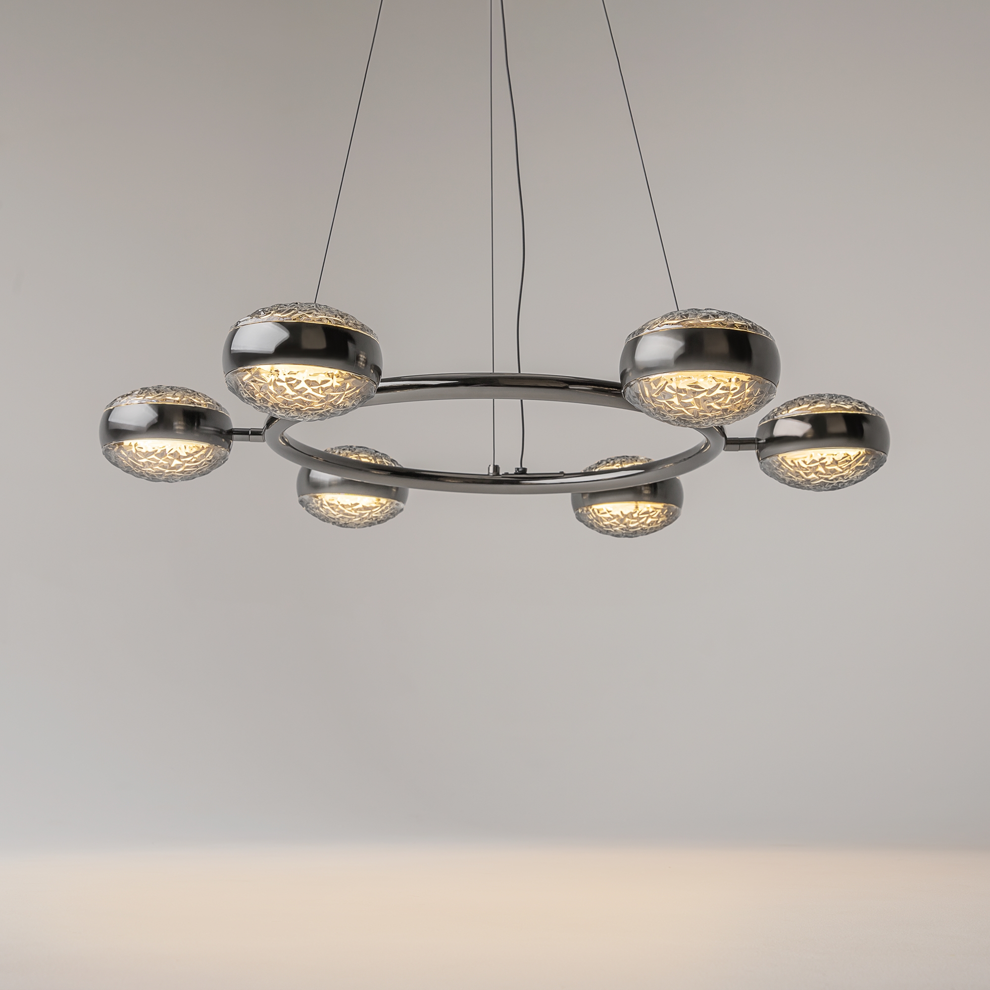 картинка Подвесной светильник Maytoni MOD299PL-L60BC3K