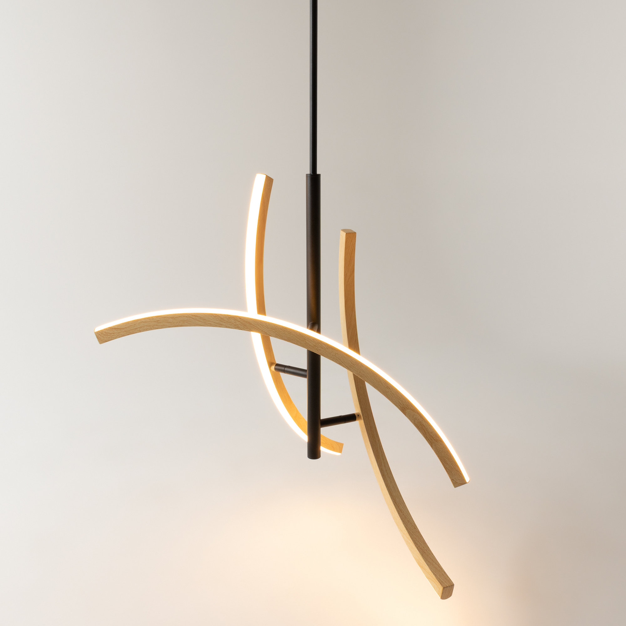 картинка Подвесной светильник Maytoni MOD428PL-L20BK