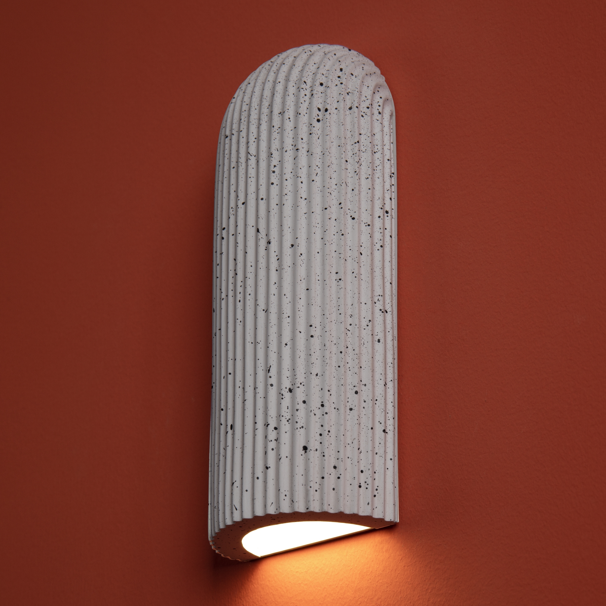 картинка Настенный светильник (бра) Freya FR5582WL-01W1