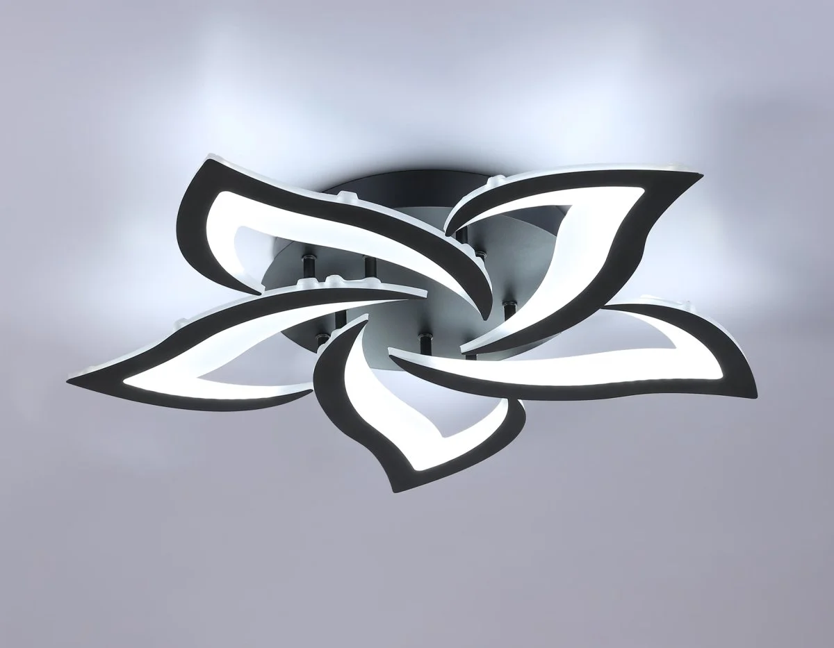 картинка Потолочный светодиодный светильник с пультом