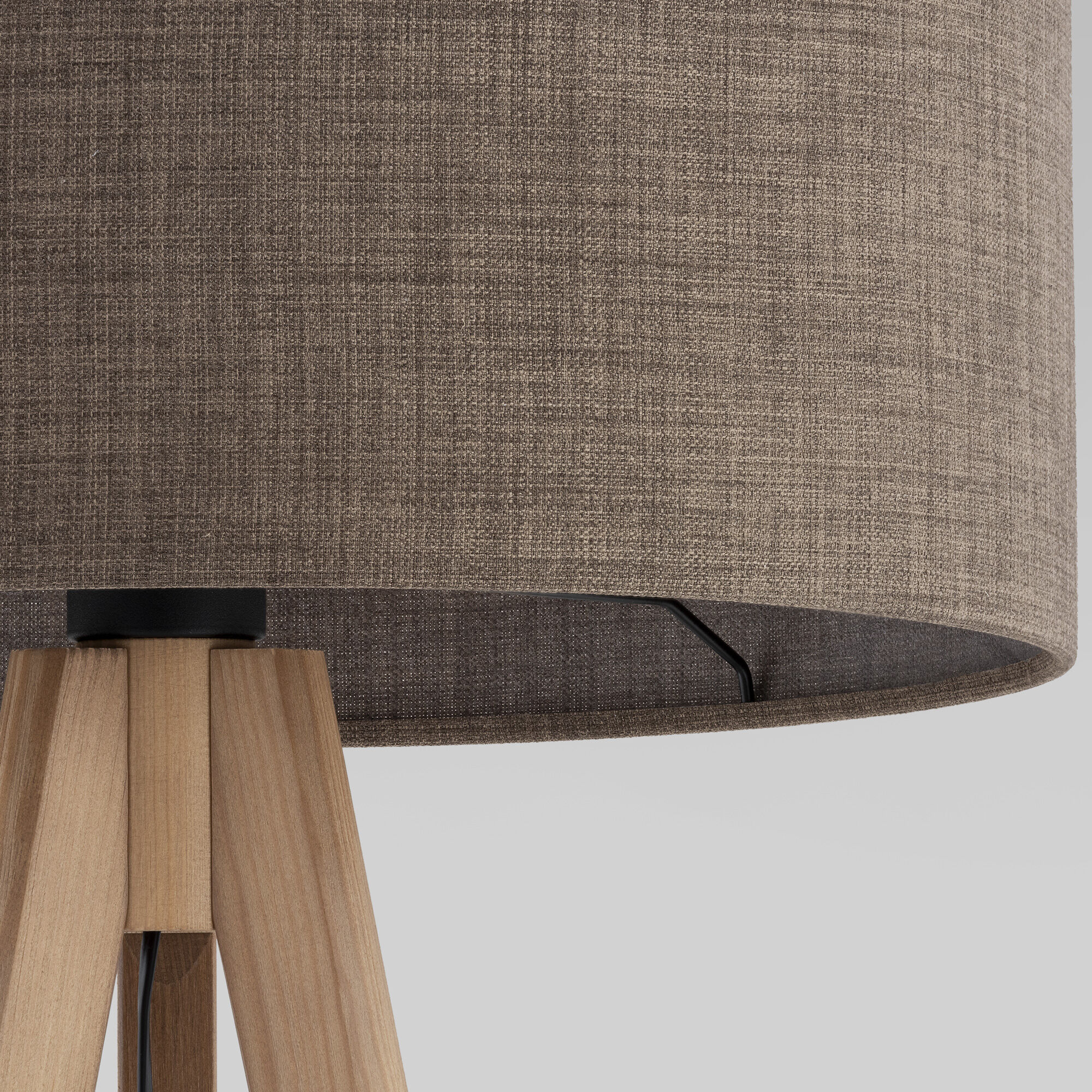 картинка Напольный светильник с тканевым абажуром 16026 Grand