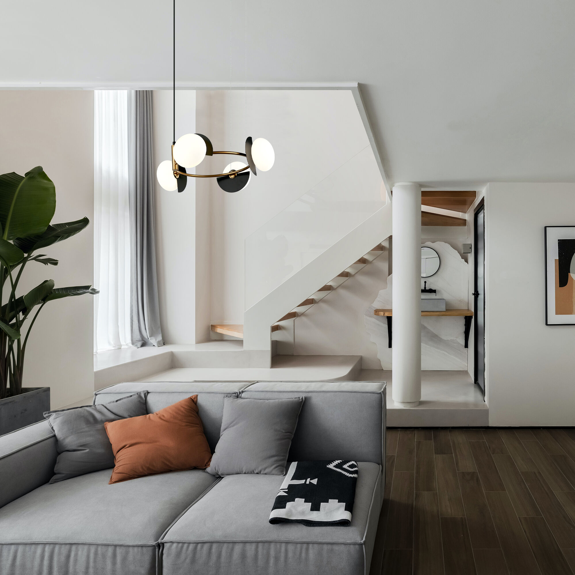 картинка Умный подвесной светильник 70150/4 черный/латунь Smart