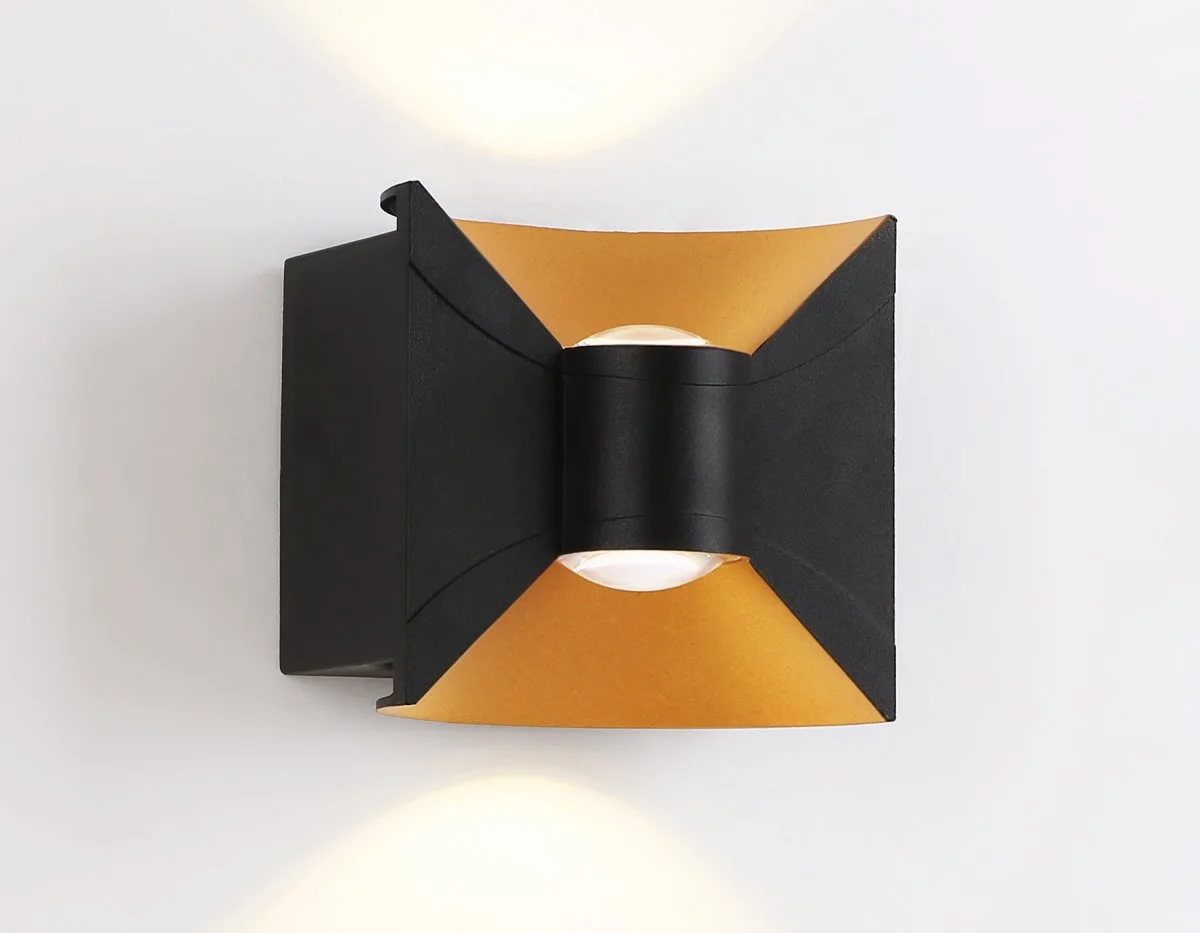 картинка Уличный настенный светодиодный светильник IP54 ST4472