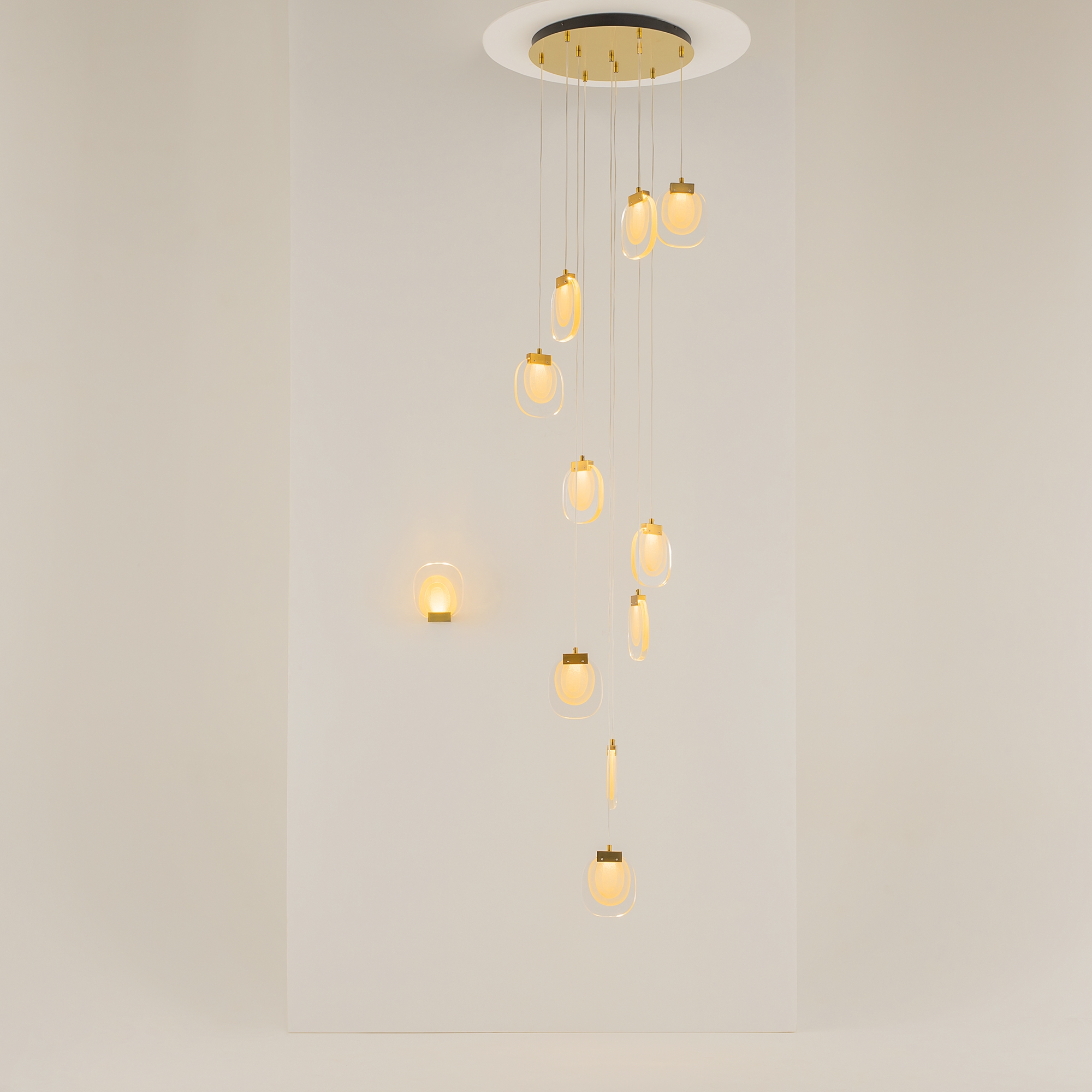 картинка Подвесной светильник Maytoni MOD367PL-L30BBSK