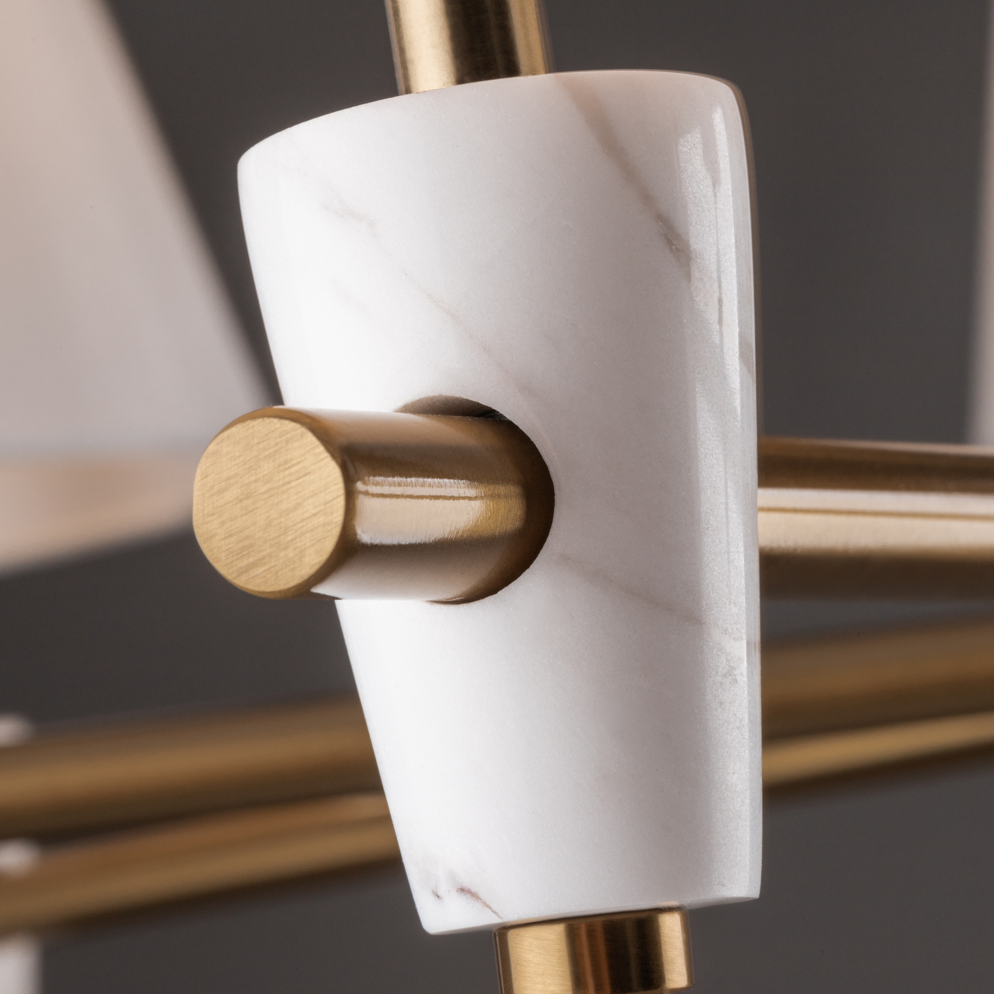 картинка Потолочный светильник Freya FR5371CL-07BS