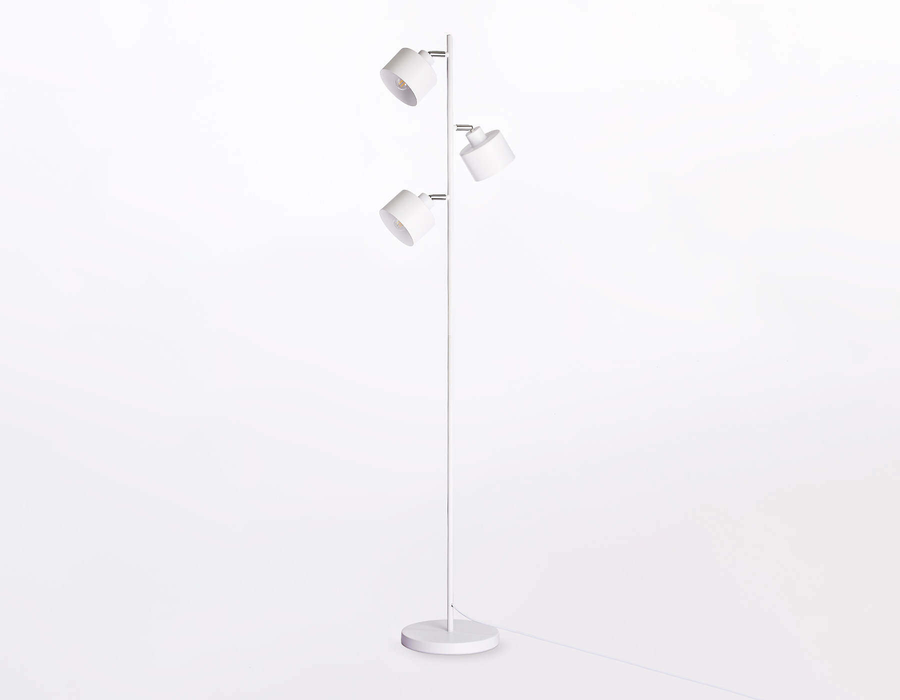 картинка Напольный светильник со сменной лампой в стиле лофт