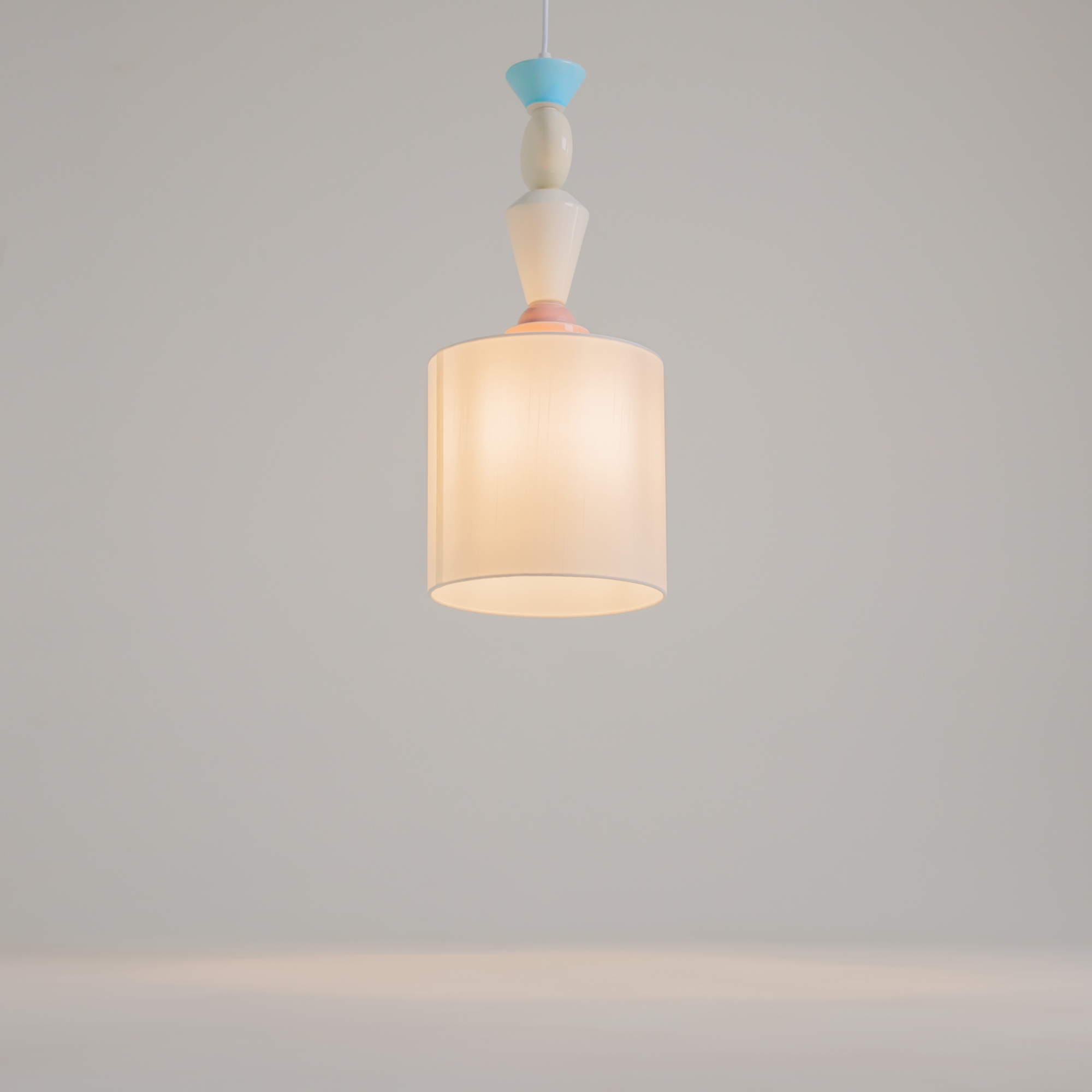 картинка Подвесной светильник Maytoni MOD298PL-01W2