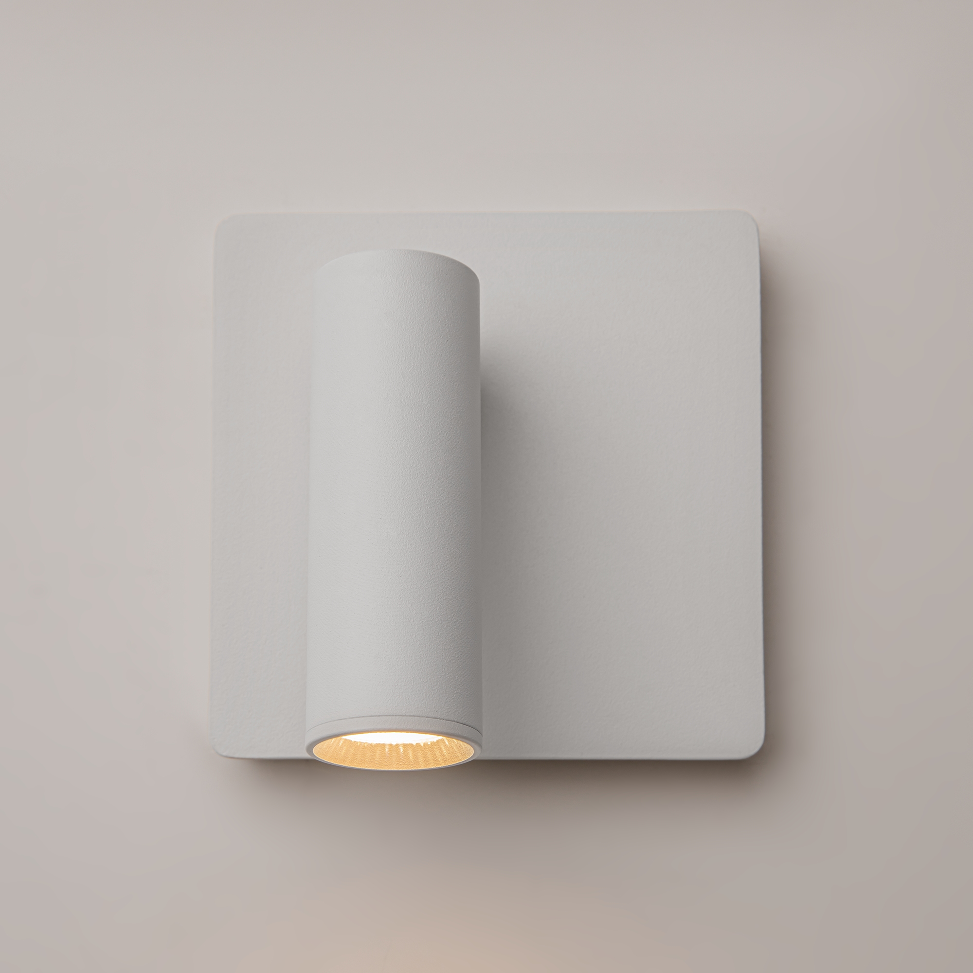 картинка Настенный светильник (бра) Technical C040WL-L3W3K