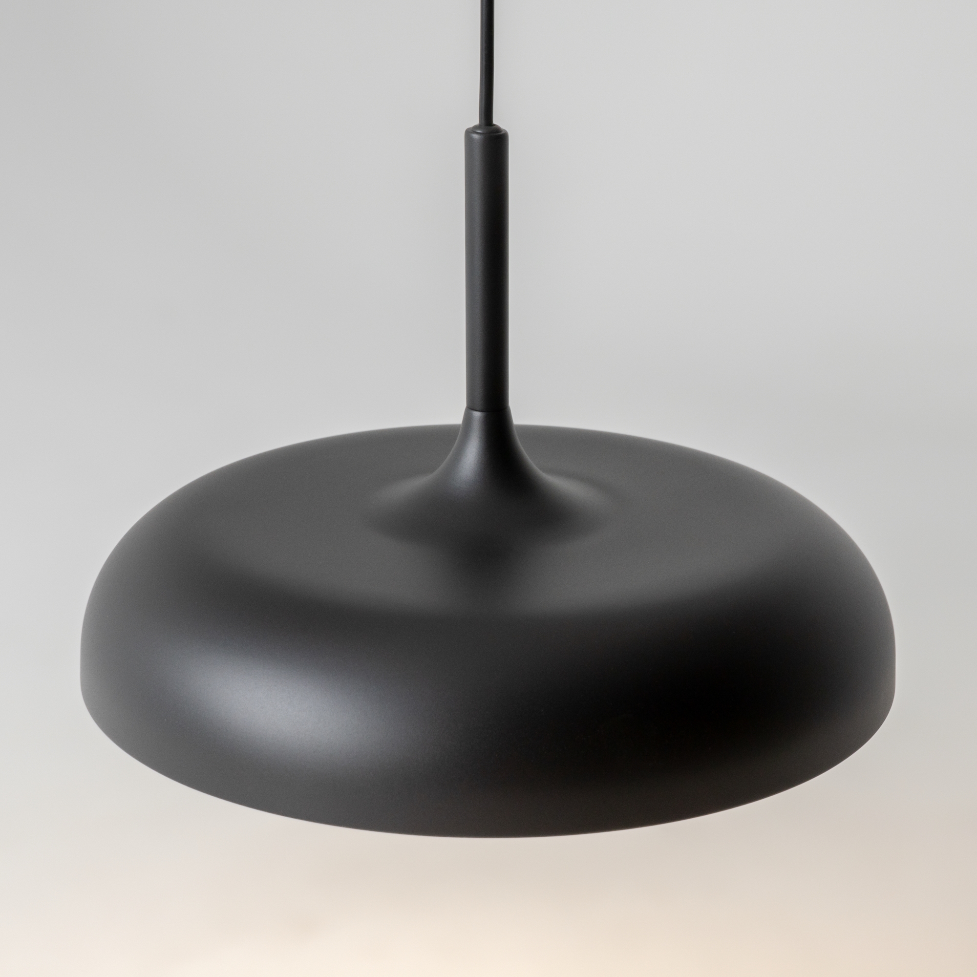 картинка Подвесной светильник Maytoni MOD189PL-L12B3K1