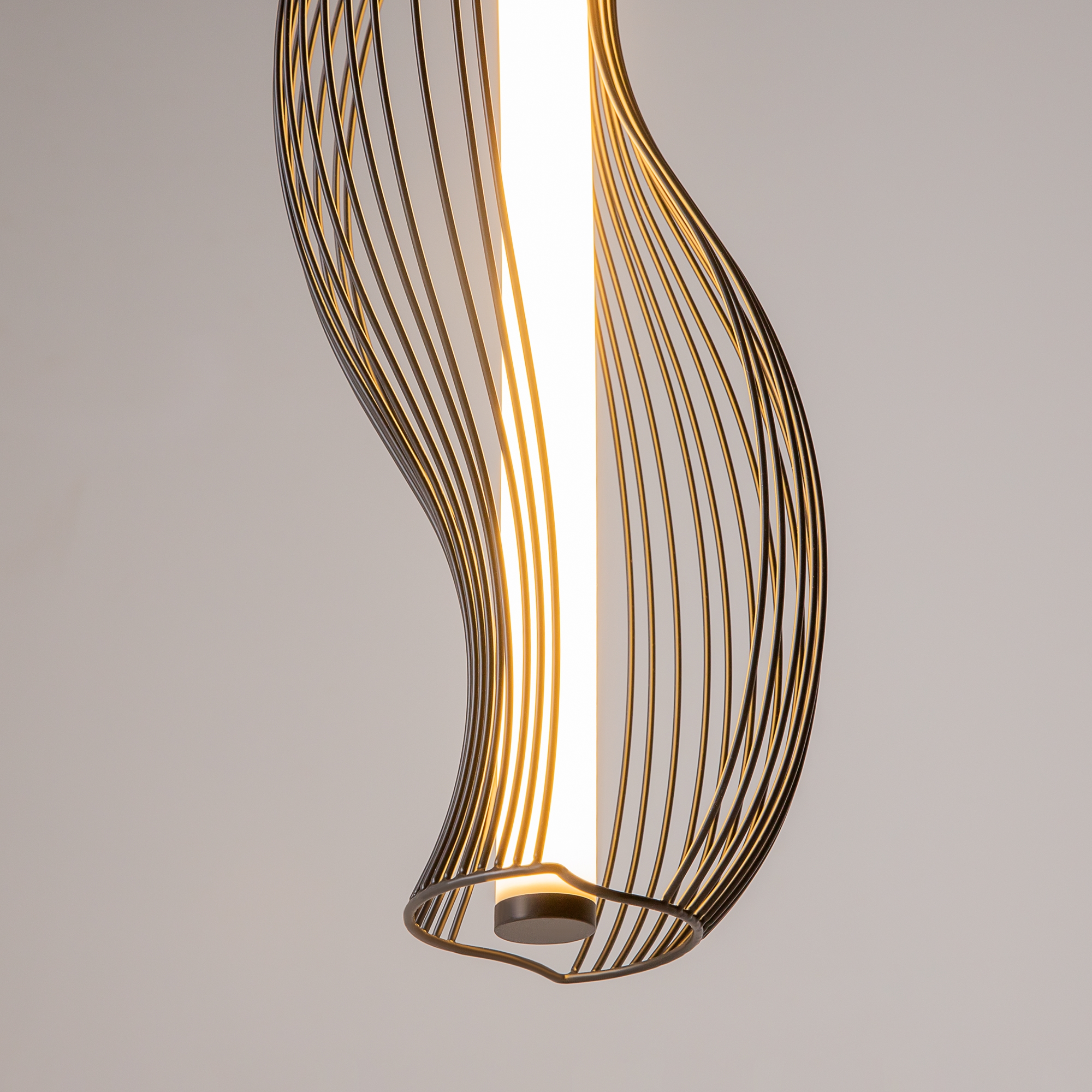 картинка Подвесной светильник Maytoni MOD263PL-L20B3K