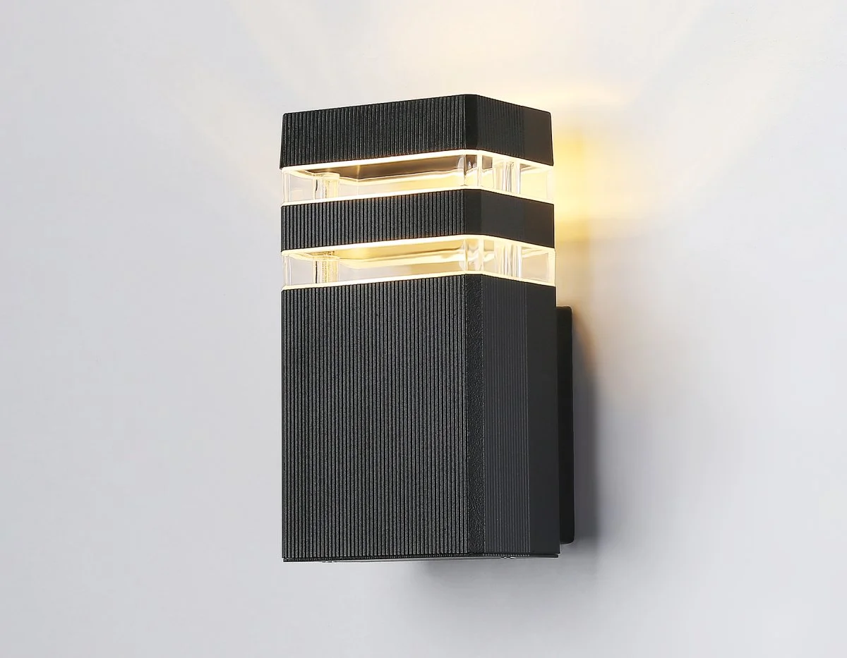 картинка Уличный настенный архитектурный светильник ST2572