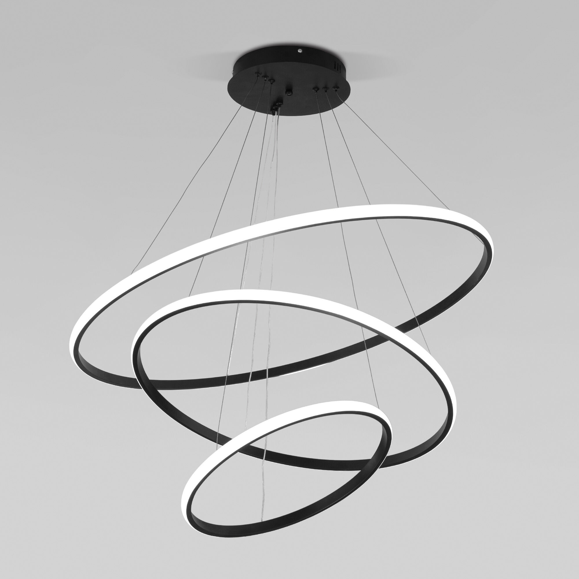 картинка Подвесной светодиодный светильник с пультом управления 90264/3 черный