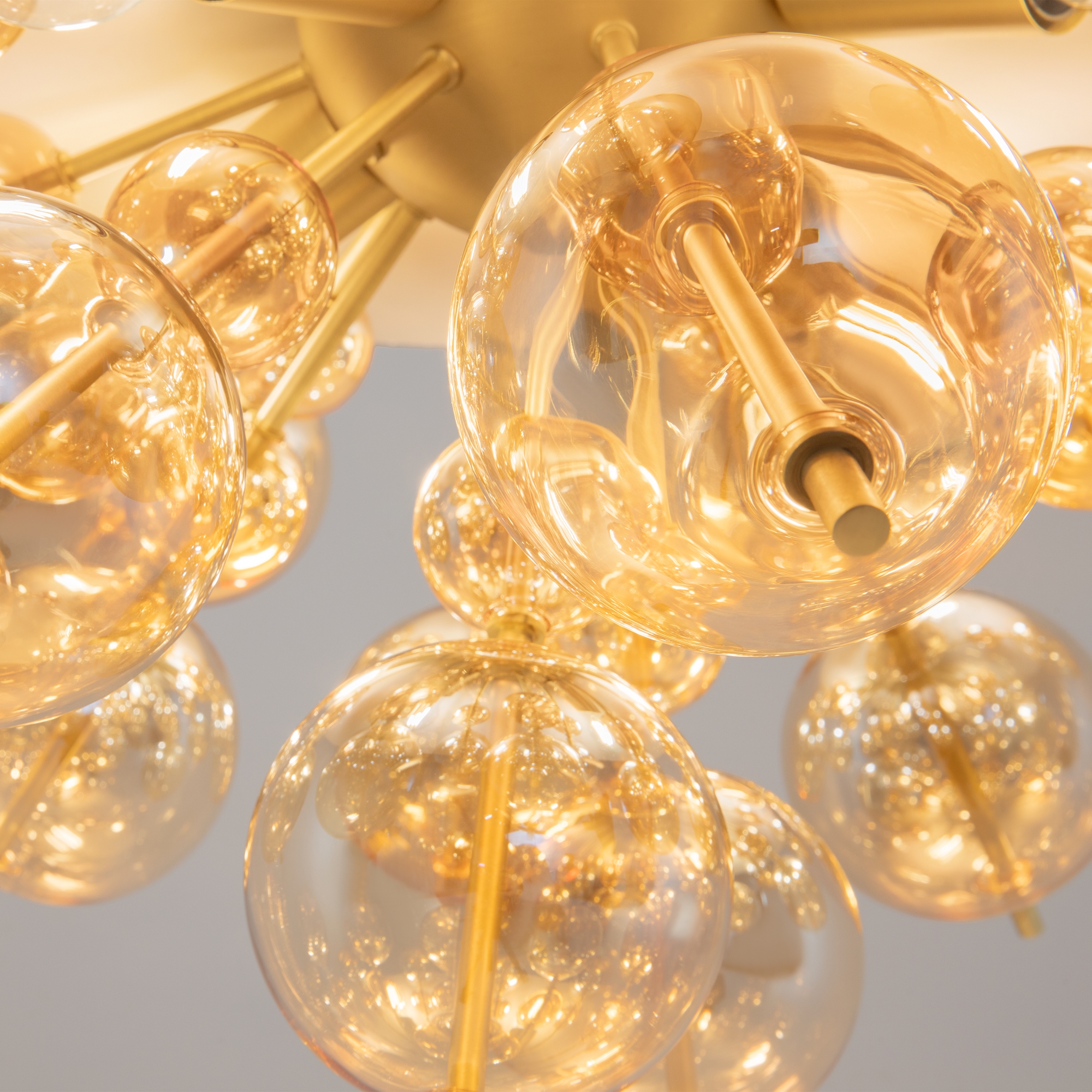 картинка Потолочный светильник Maytoni MOD133CL-04BS