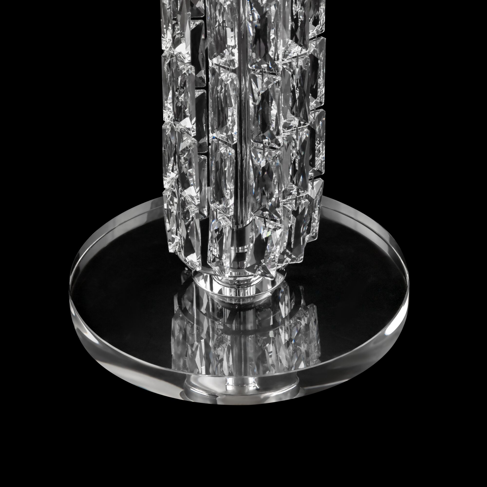 картинка Напольный светильник (торшер) Maytoni DIA008FL-01CH