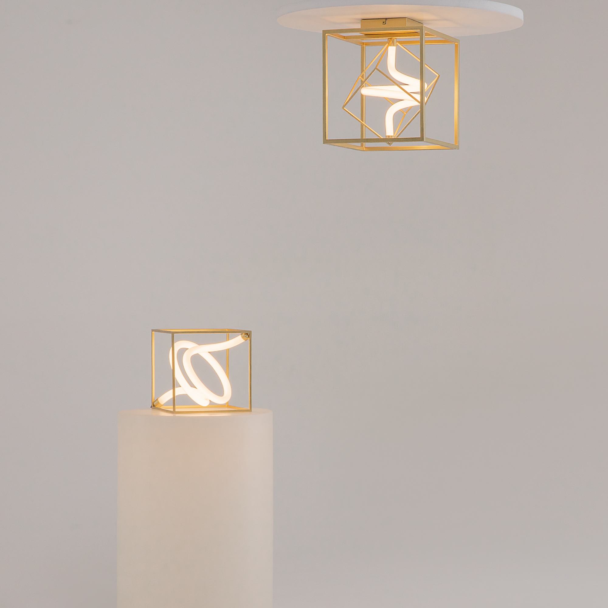 картинка Потолочный светильник Maytoni MOD345CL-L9BS3K