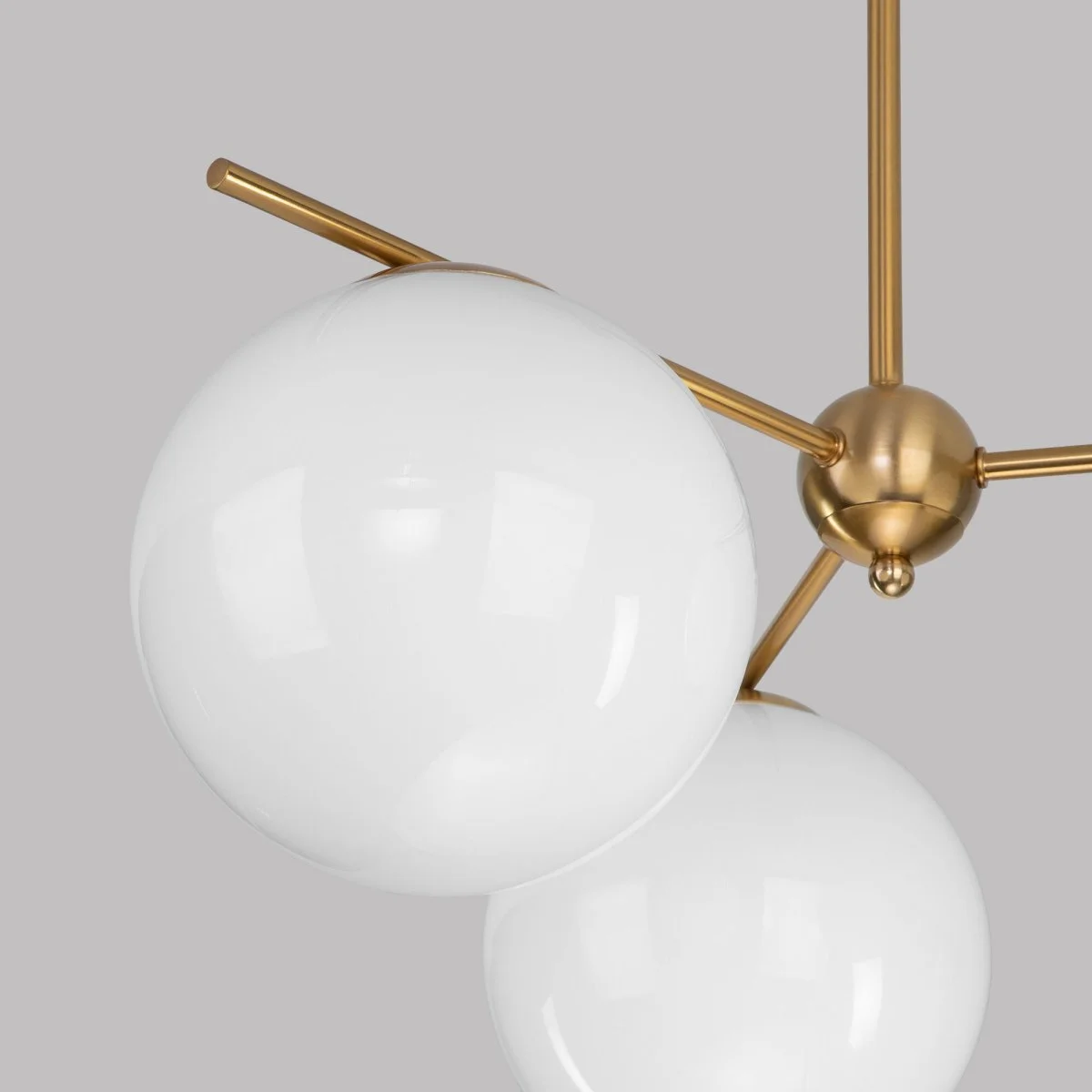 картинка Потолочный светильник со стеклянными плафонами 60147/3 латунь