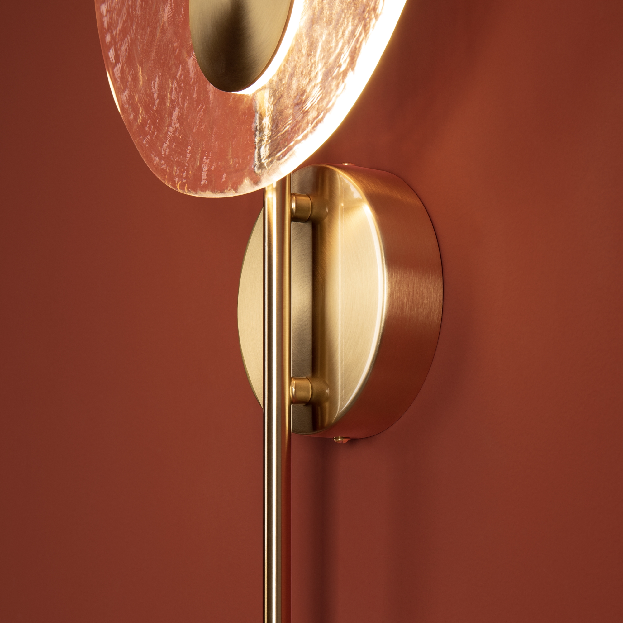 картинка Настенный светильник (бра) Freya FR6182WL-L5BS1