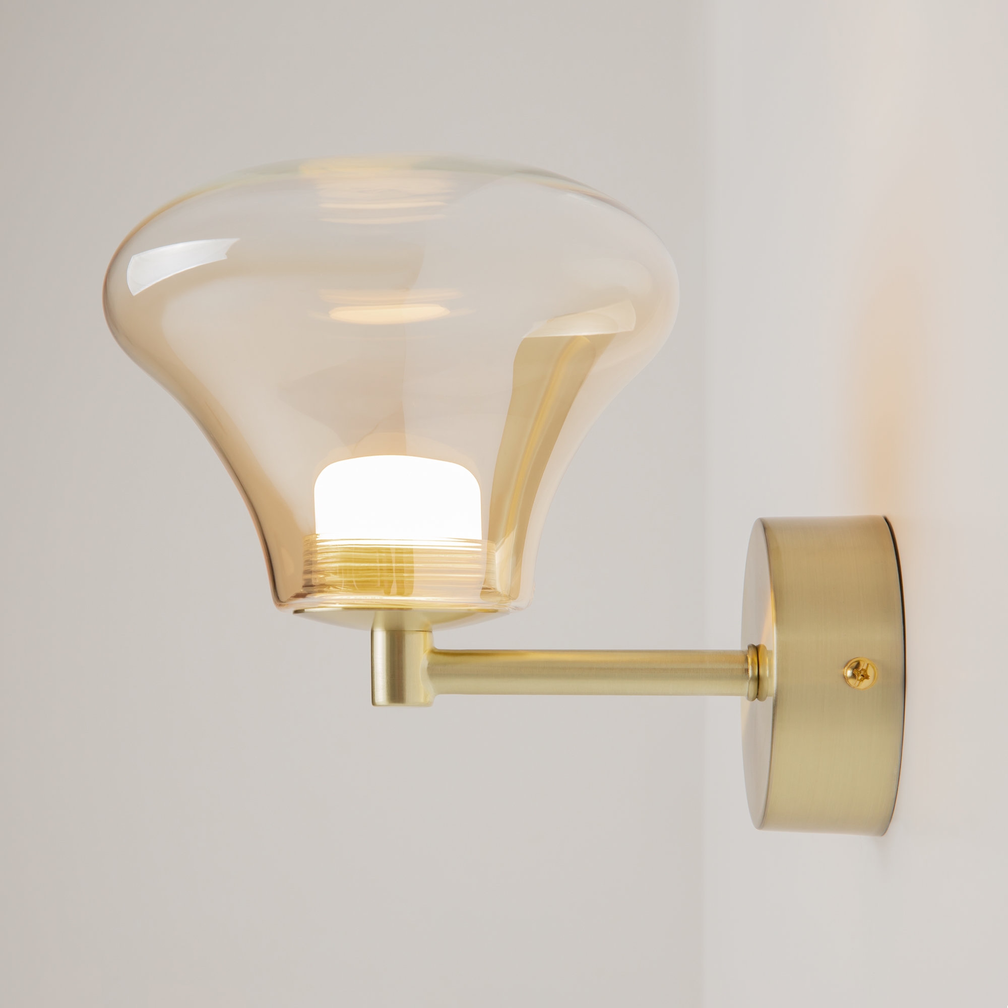 картинка Настенный светильник (бра) Maytoni MOD402WL-L3BS3K