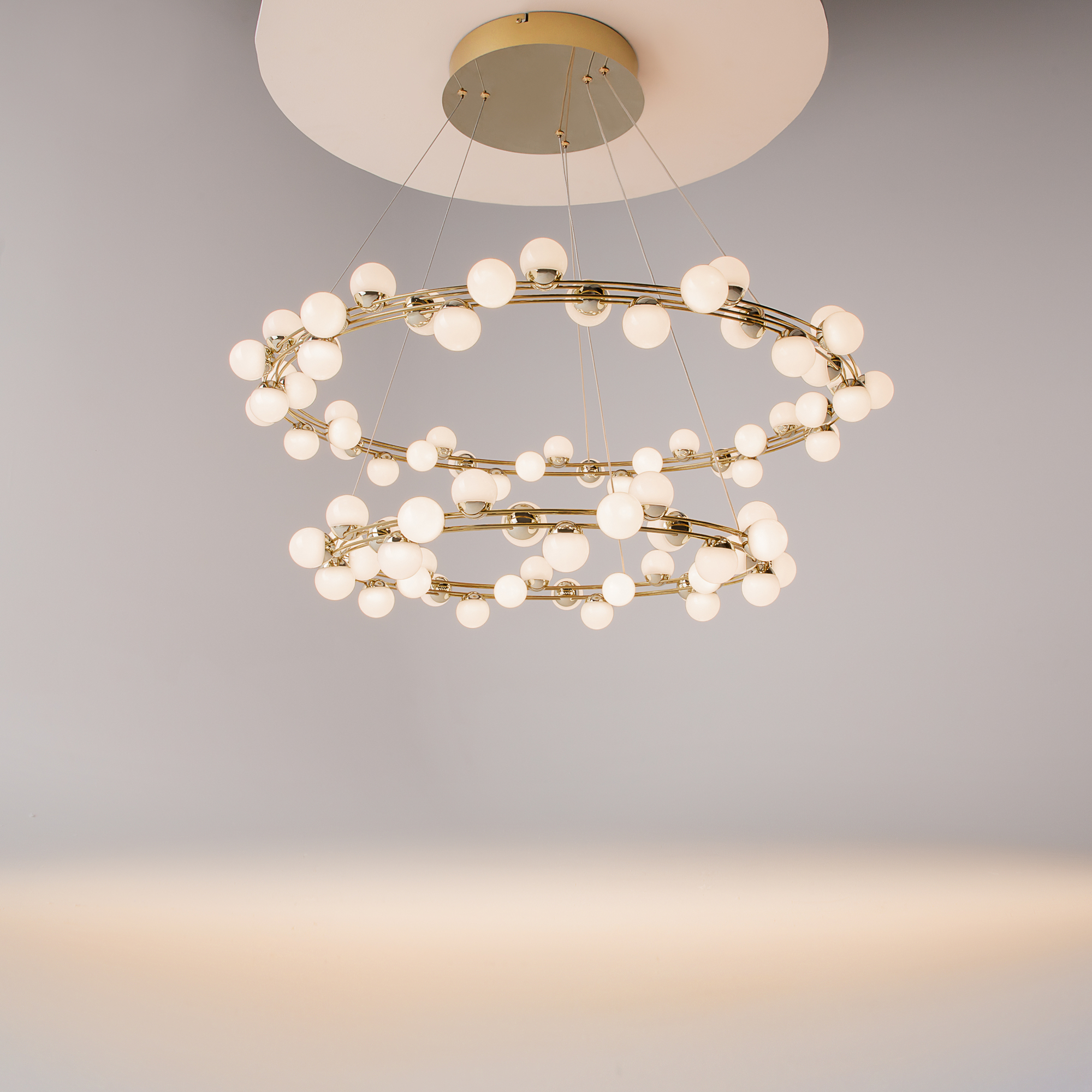 картинка Подвесной светильник Maytoni MOD081PL-L84G3K