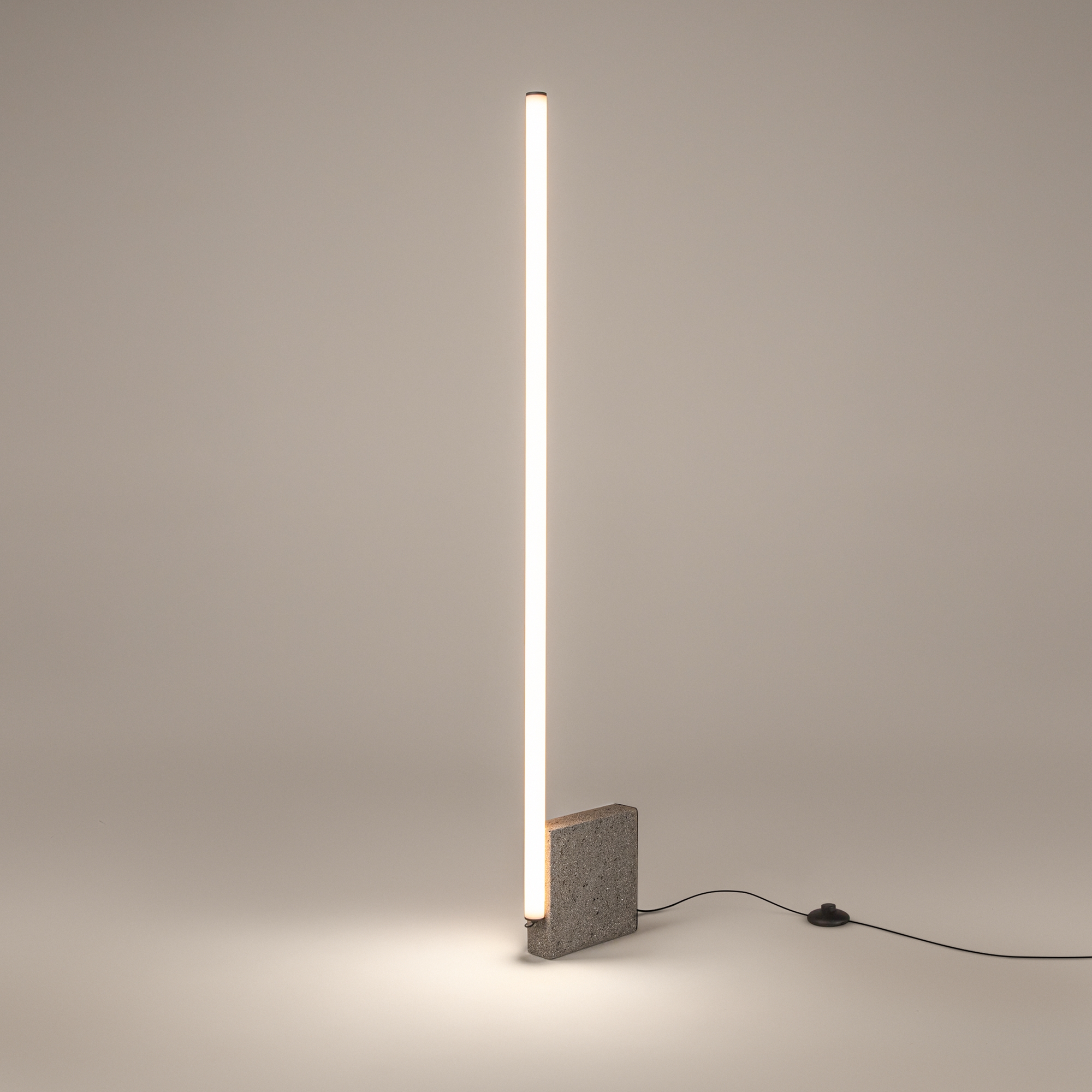 картинка Напольный светильник (торшер) Maytoni MOD277FL-L24GR3K