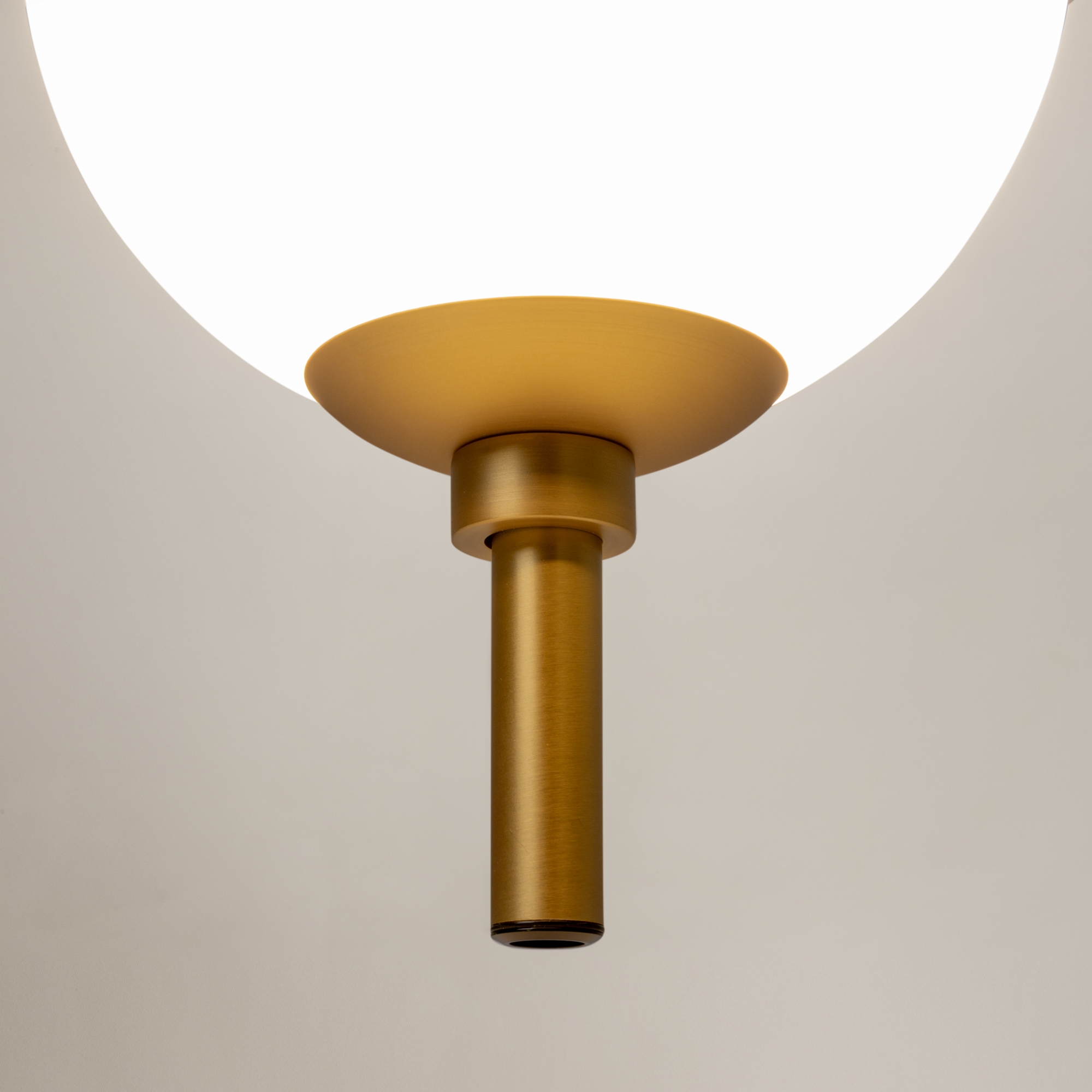 картинка Подвесной светильник Maytoni Z020PL-L6BS3K