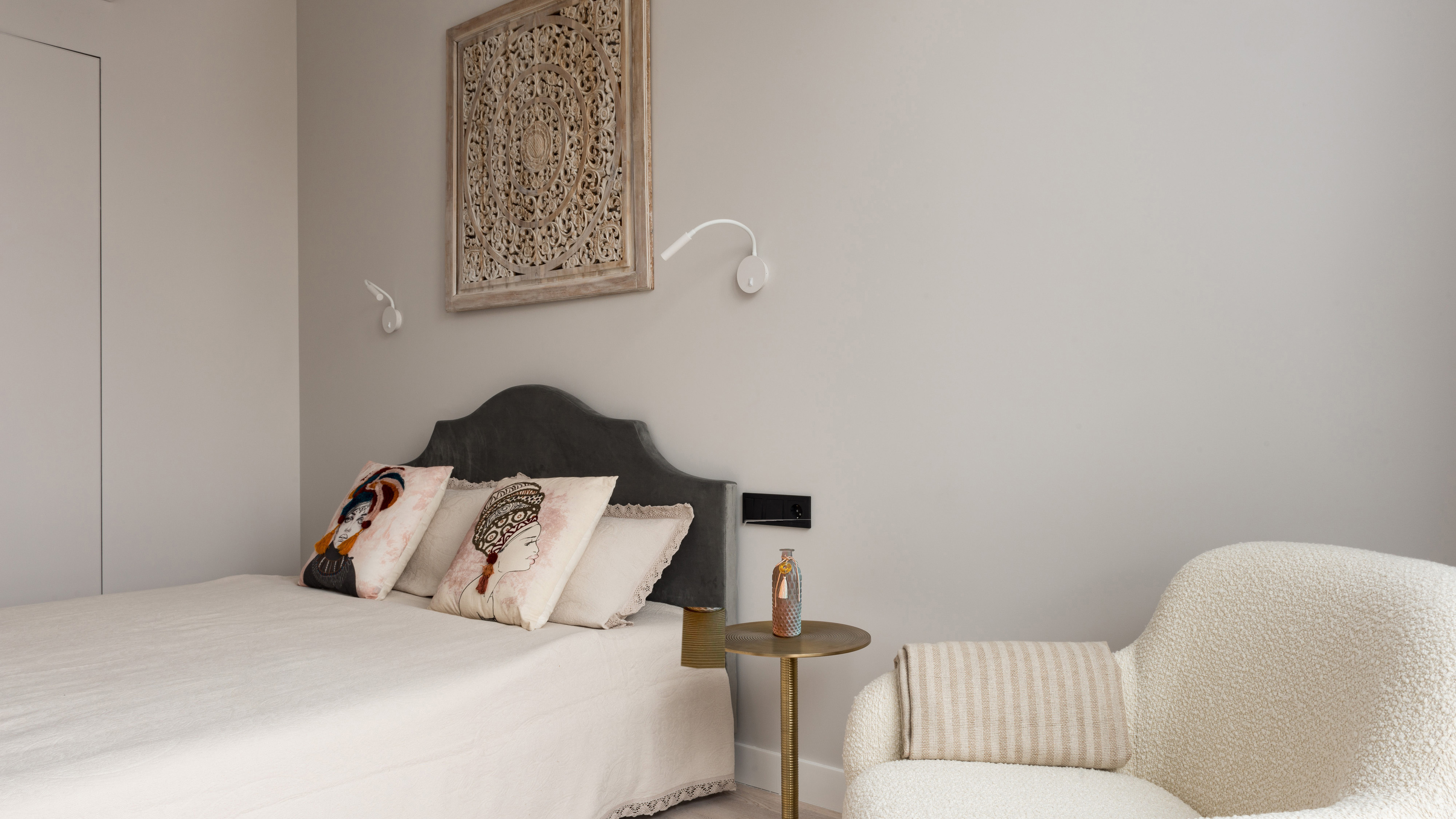 картинка Настенный светильник (бра) Technical C035WL-L3W3K