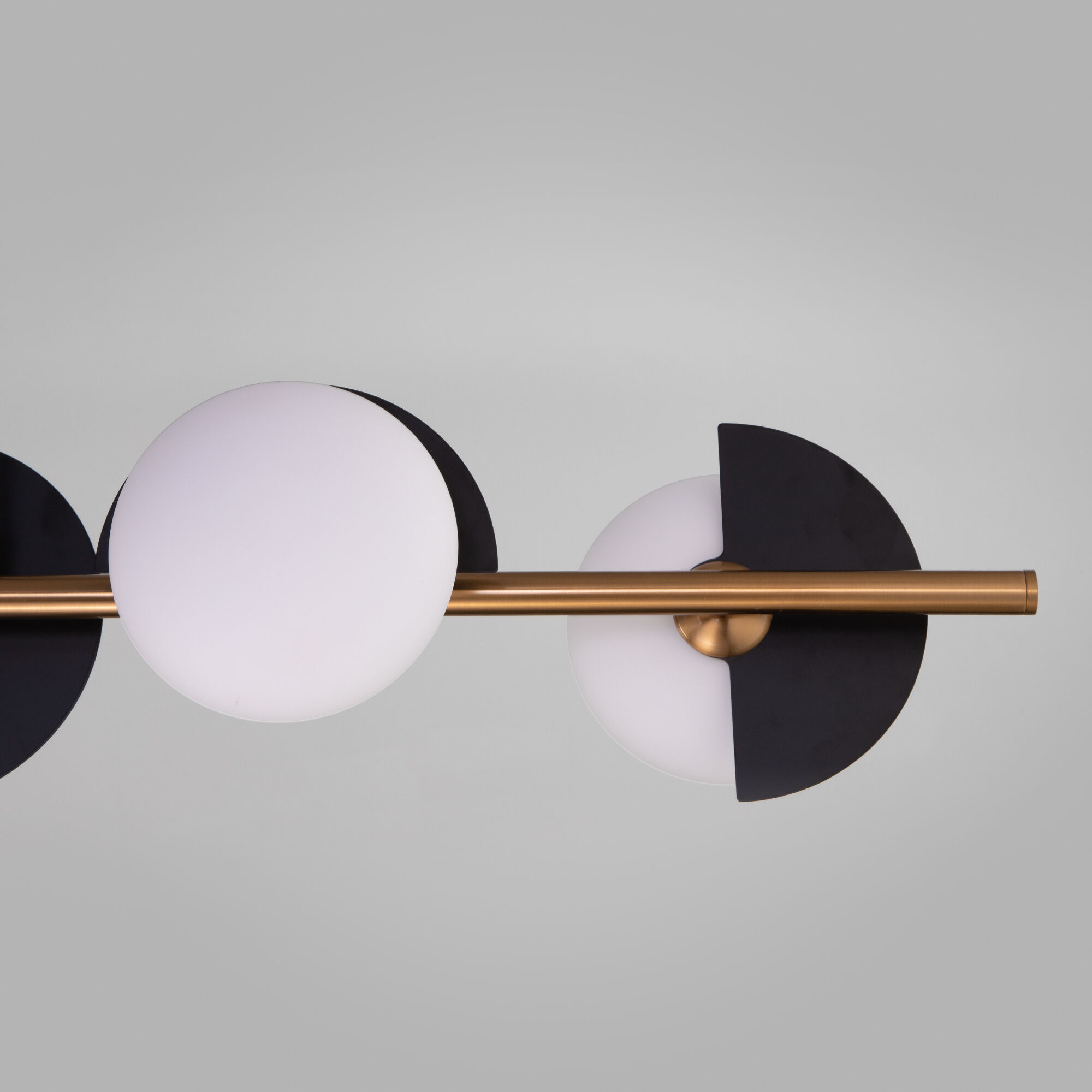 картинка Подвесной светильник 70149/6 черный/латунь