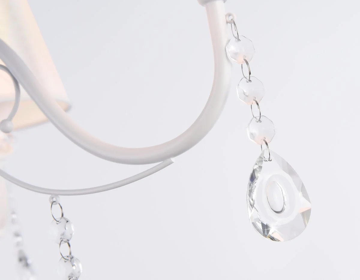 картинка Подвесная люстра с абажуром и хрусталем TR4601