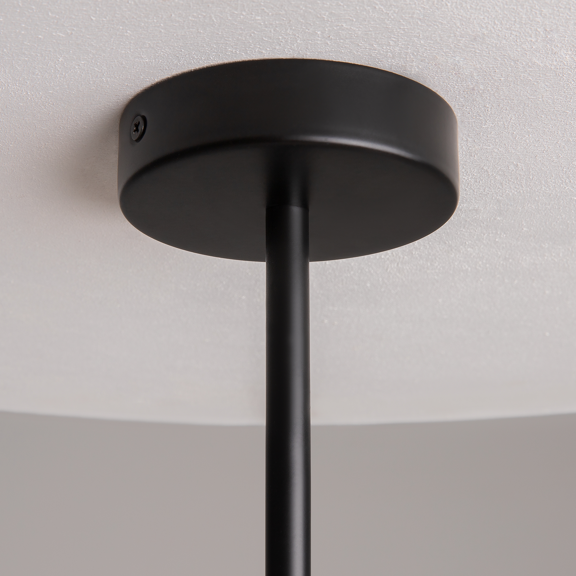 картинка Подвесной светильник Maytoni MOD225PL-06B