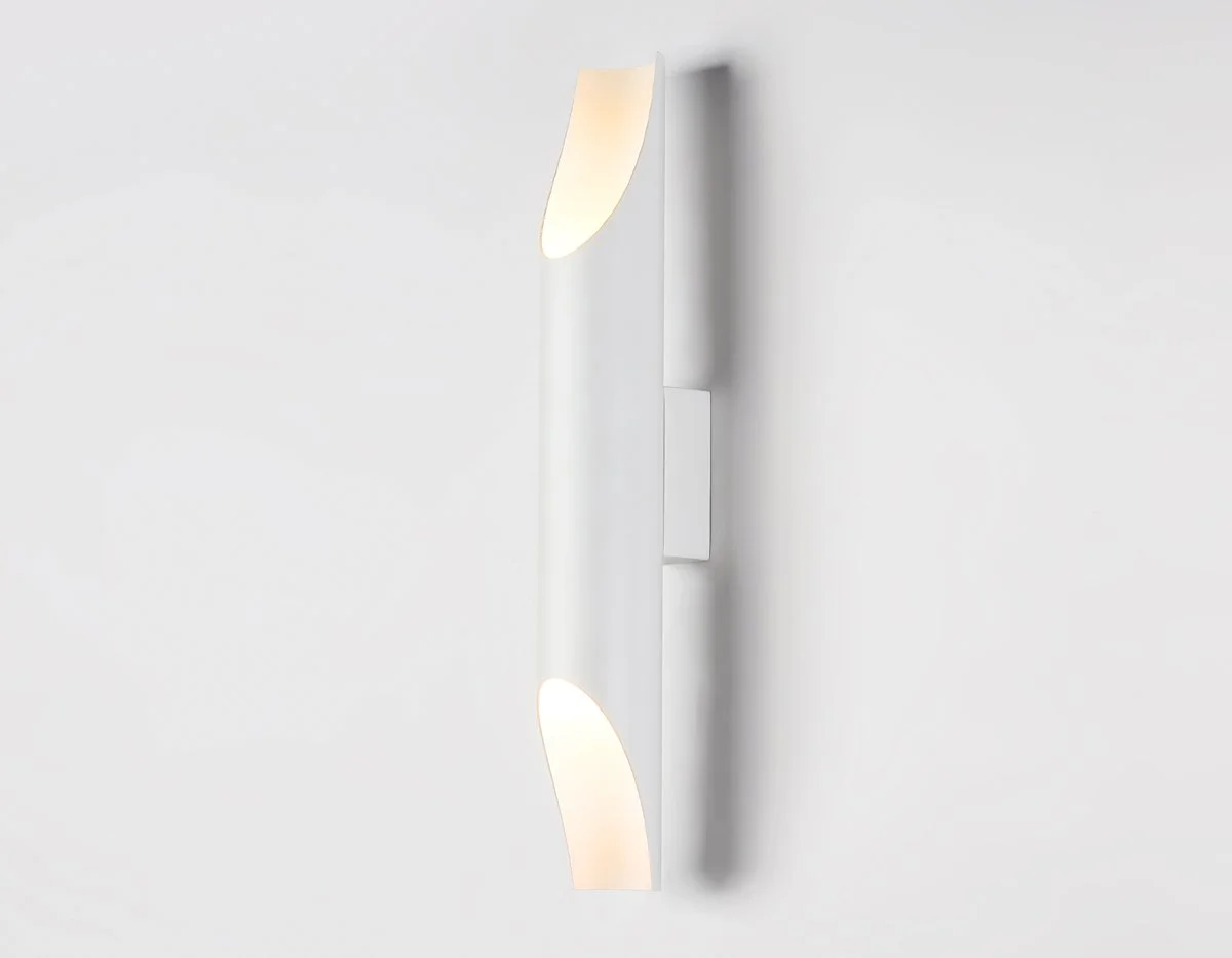 картинка Светильник настенный со сменной лампой E27 TN5151