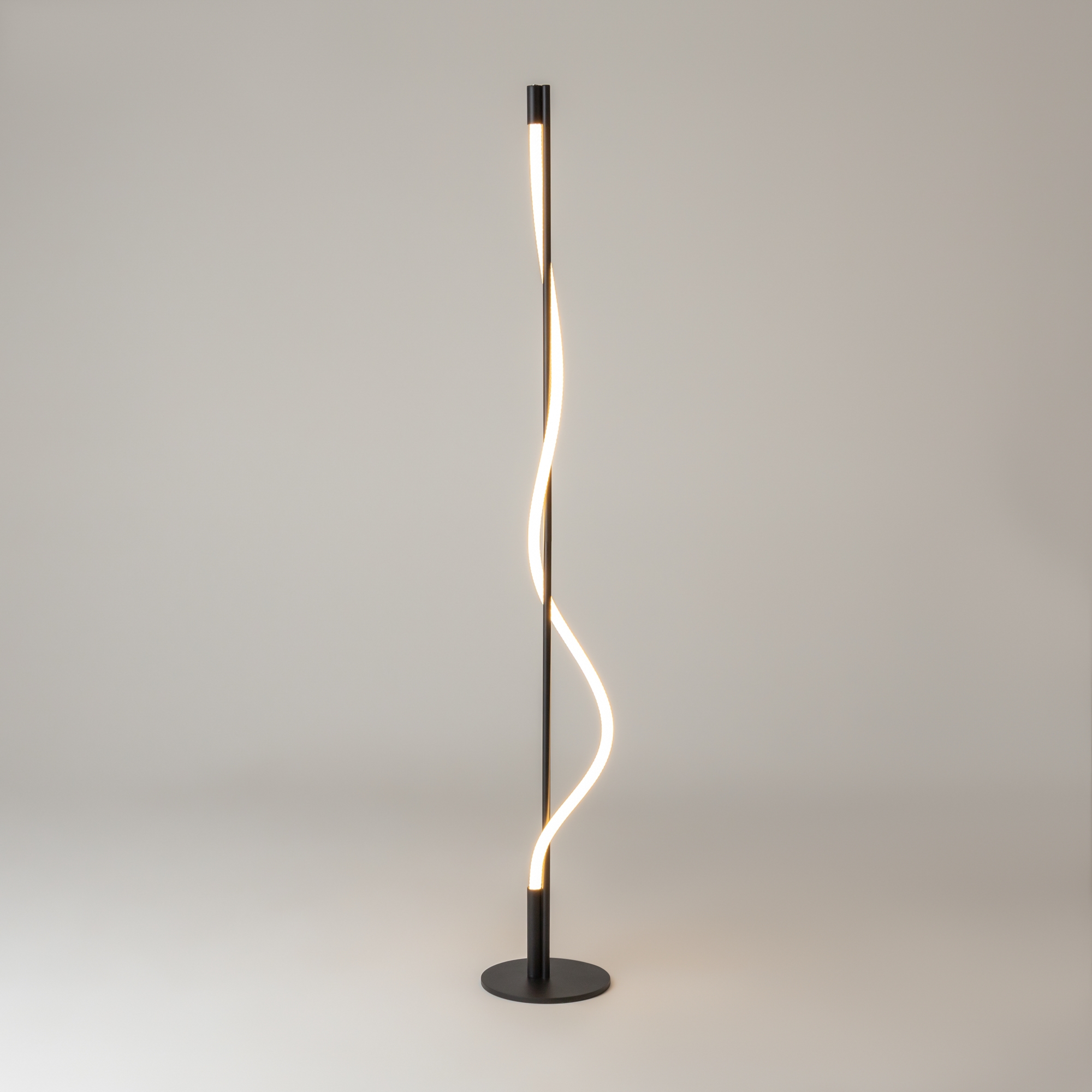 картинка Напольный светильник (торшер) Maytoni MOD166FL-L15B3K