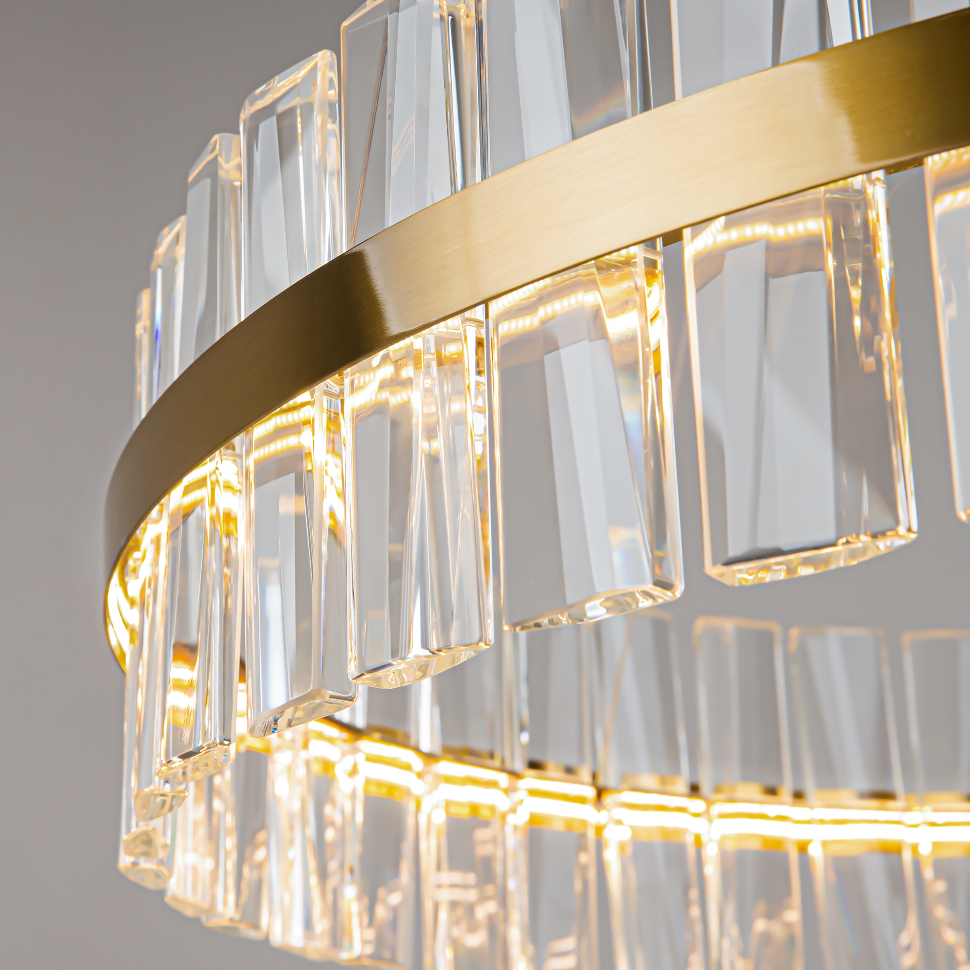 картинка Подвесной светильник Maytoni MOD173PL-L60BS3K