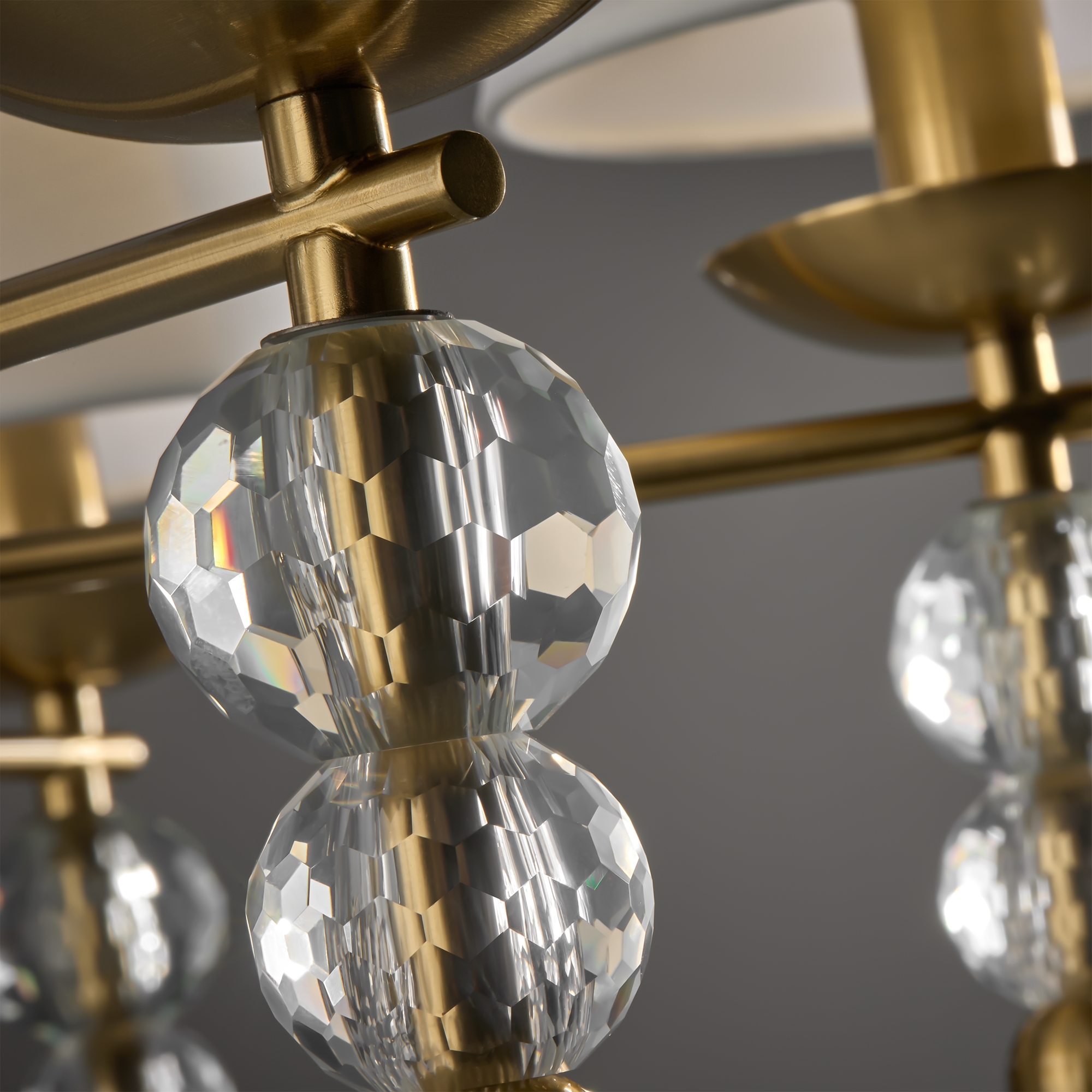 картинка Потолочный светильник Freya FR1009CL-07BS